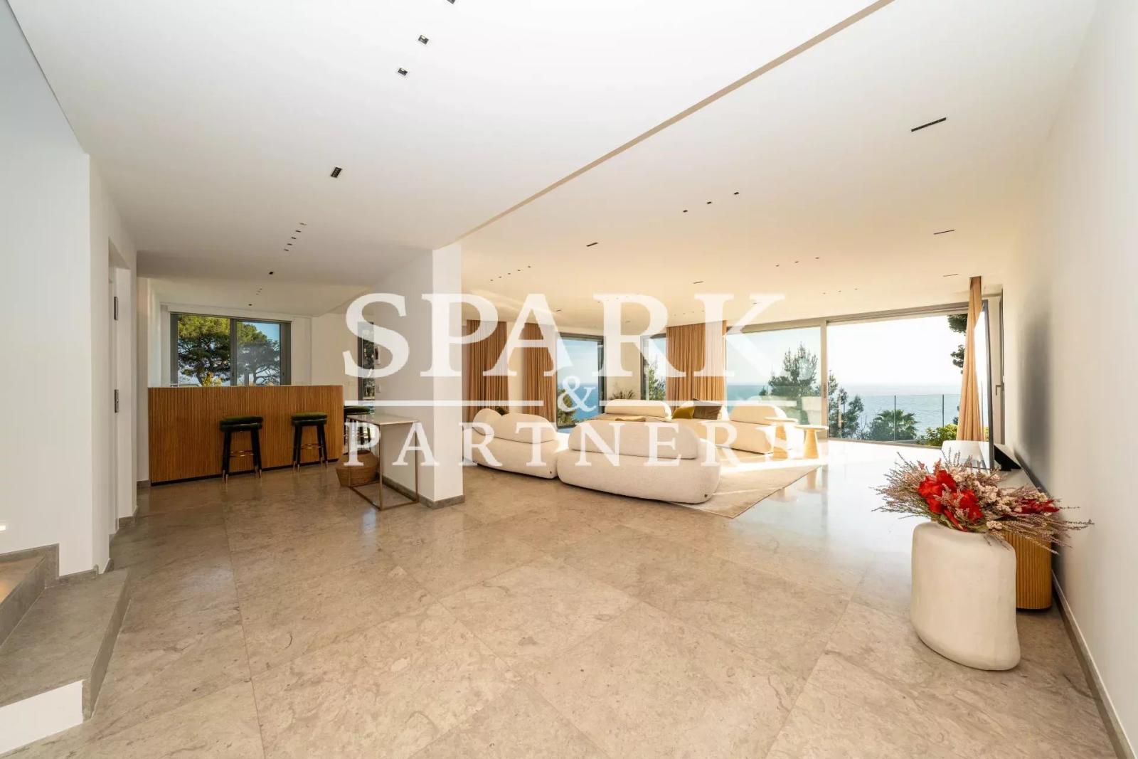 SUPERBE VILLA CONTEMPORAINE – VUE MER PANORAMIQUE