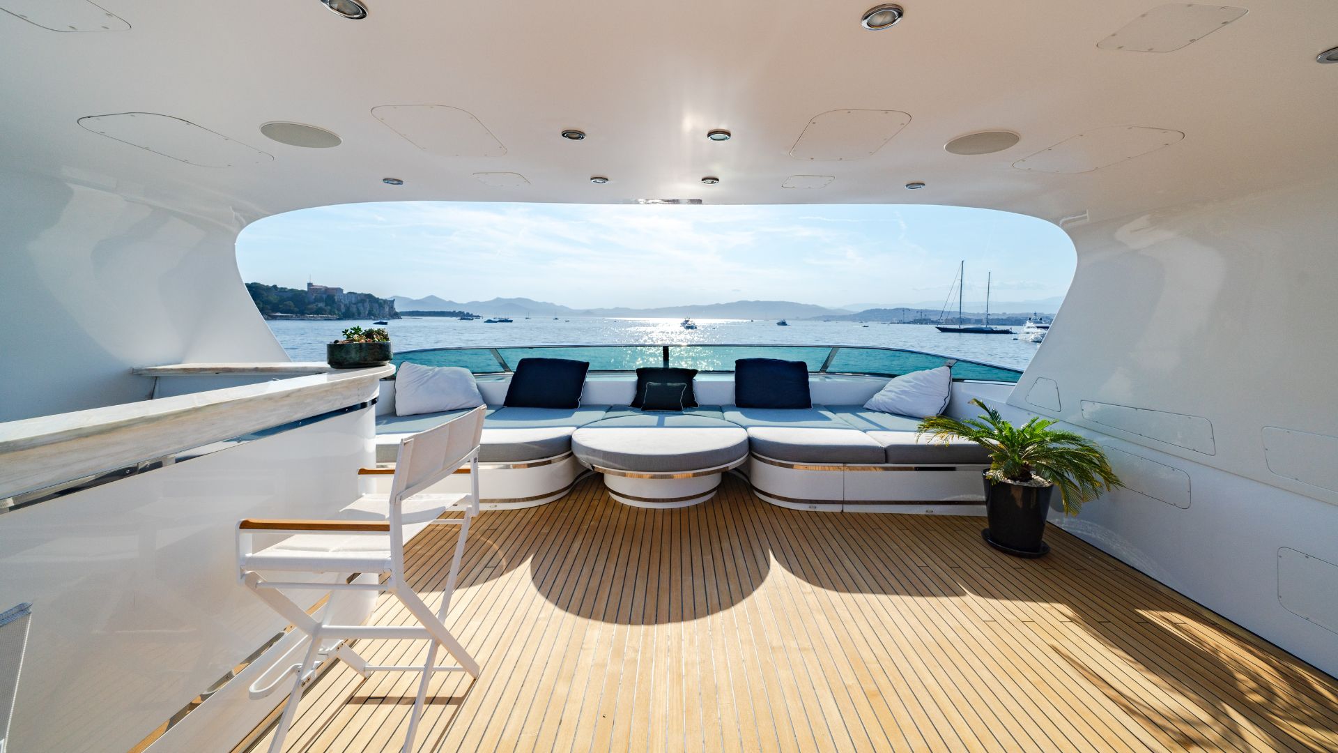 hdpvj_yacht_luxe_cote_d_azur.jpg