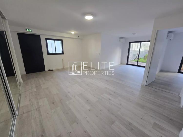 LOCAL COMMERCIAL DE 56m² NEUF + GARAGE – RDC – MOUGINS