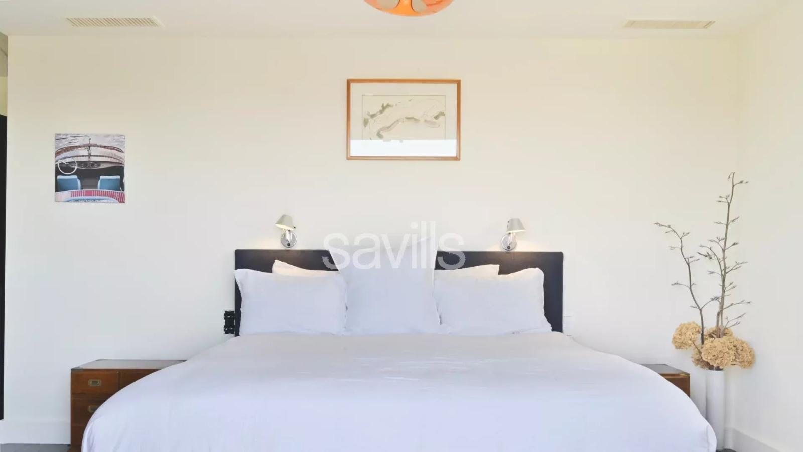 Elégante villa 8 chambres avec jardin paysager et piscine