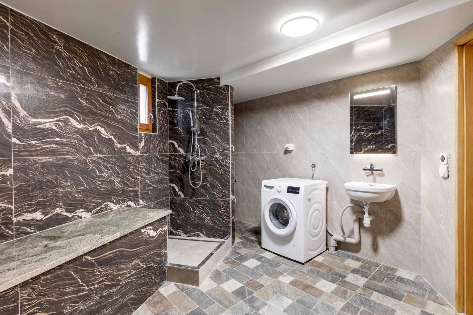 Belle villa entièrement rénovée avec piscine