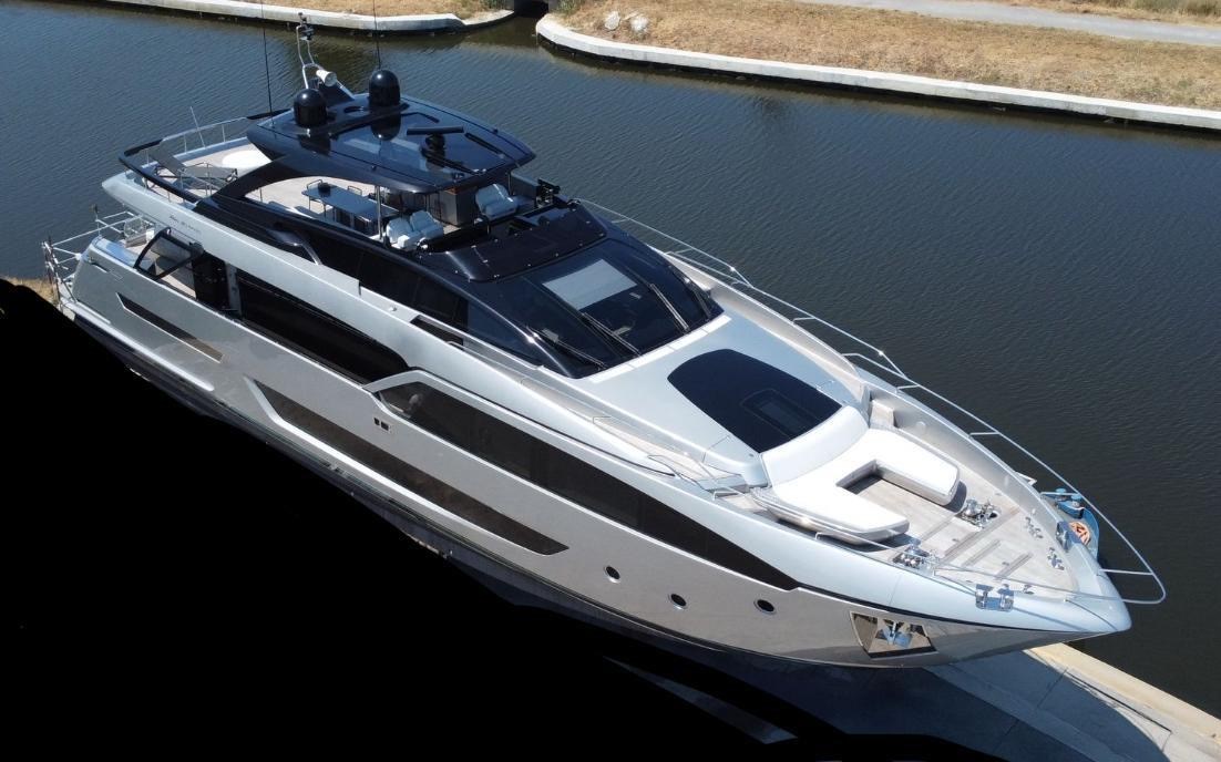 Riva 90 argo-img1