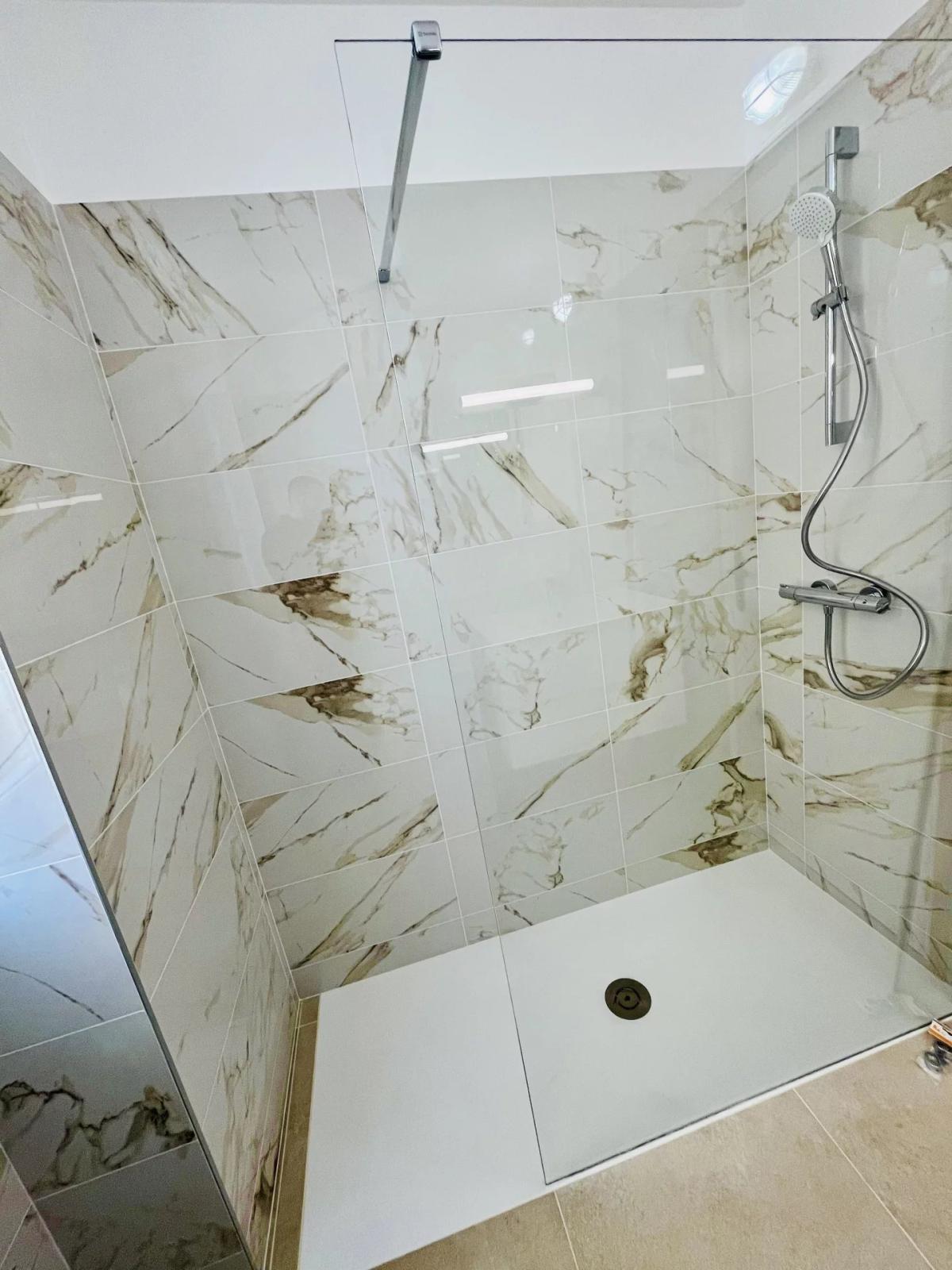 Appartement 4 Pièces à Vendre à Monaco – Immeuble Bourgeois à La Condamine.