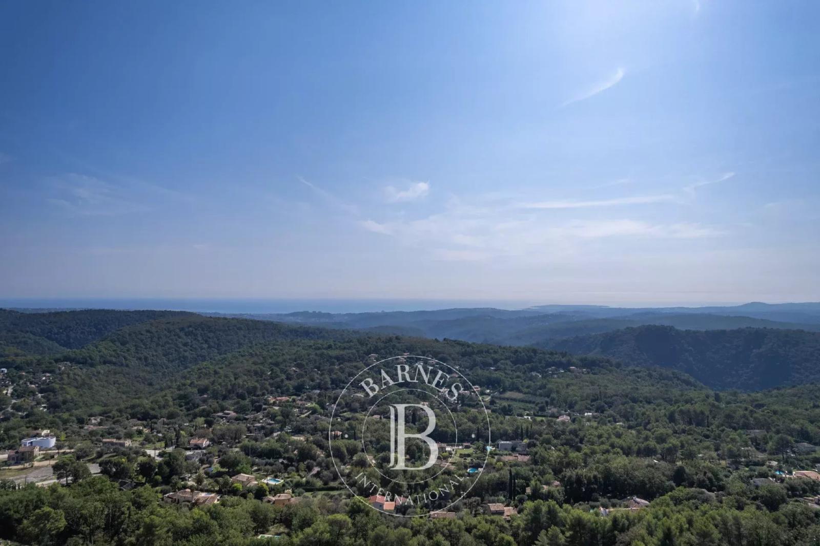 Villa contemporaine avec vue panoramique sur la Méditerranée - Tourrettes-sur-Loup