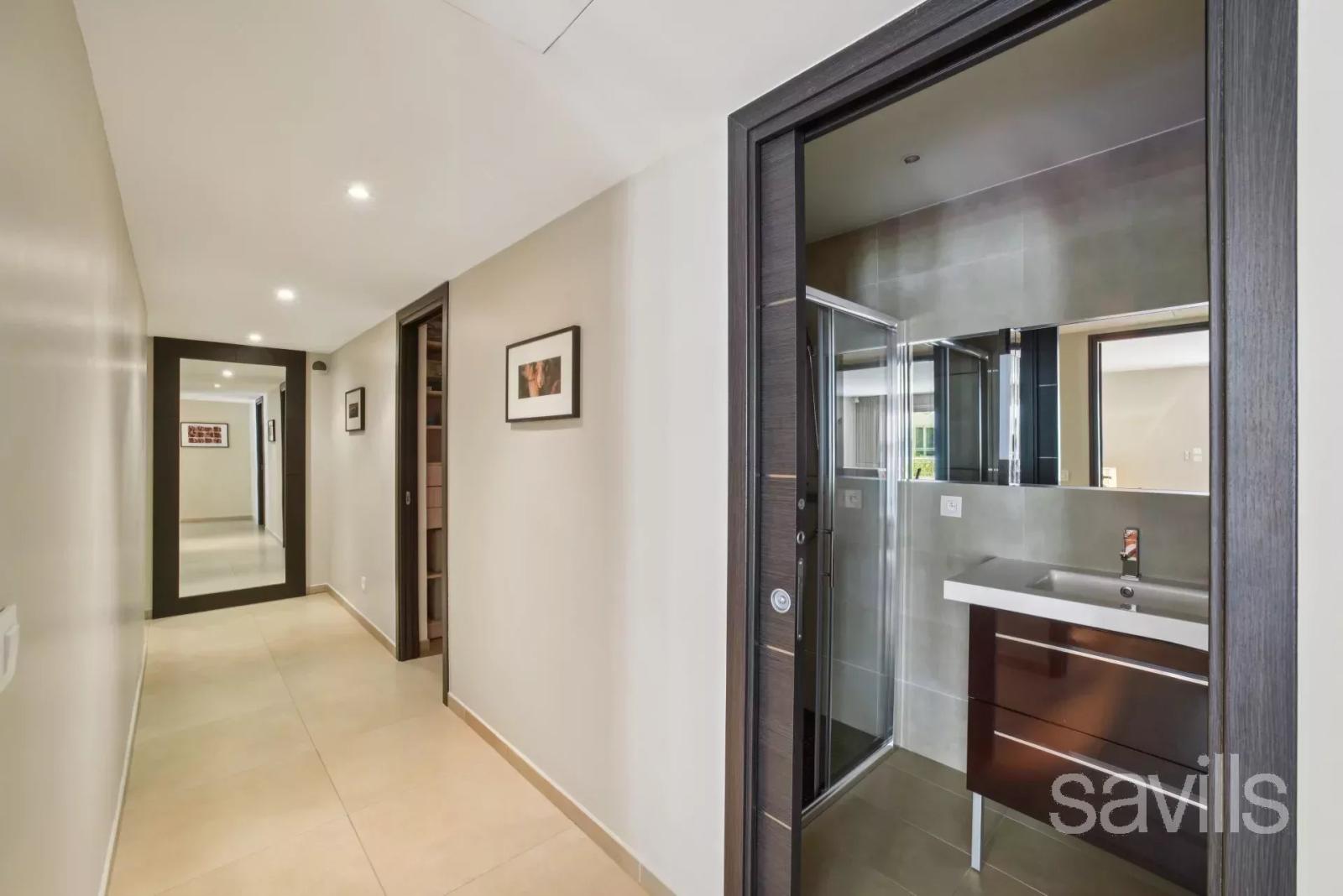 Appartement d'exception dans une résidence avec piscine