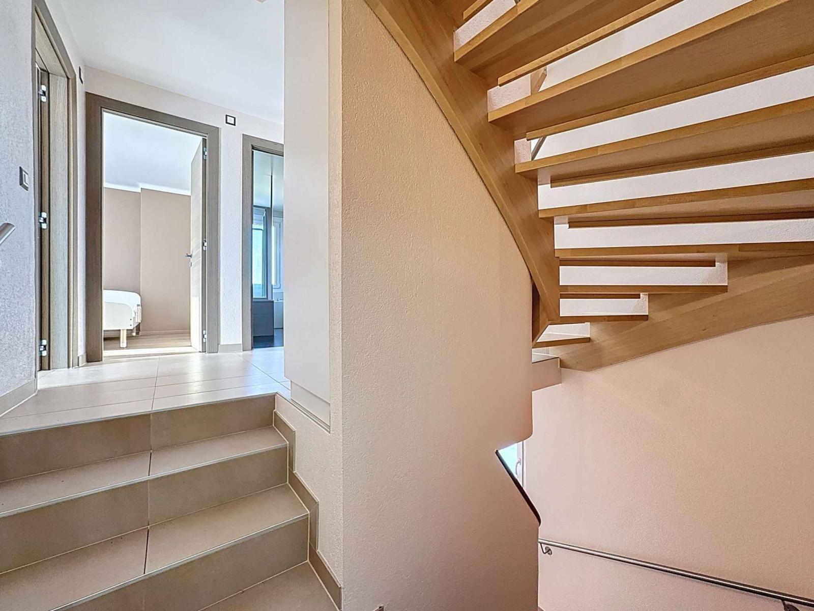 Villa semi-indépendante avec piscine 