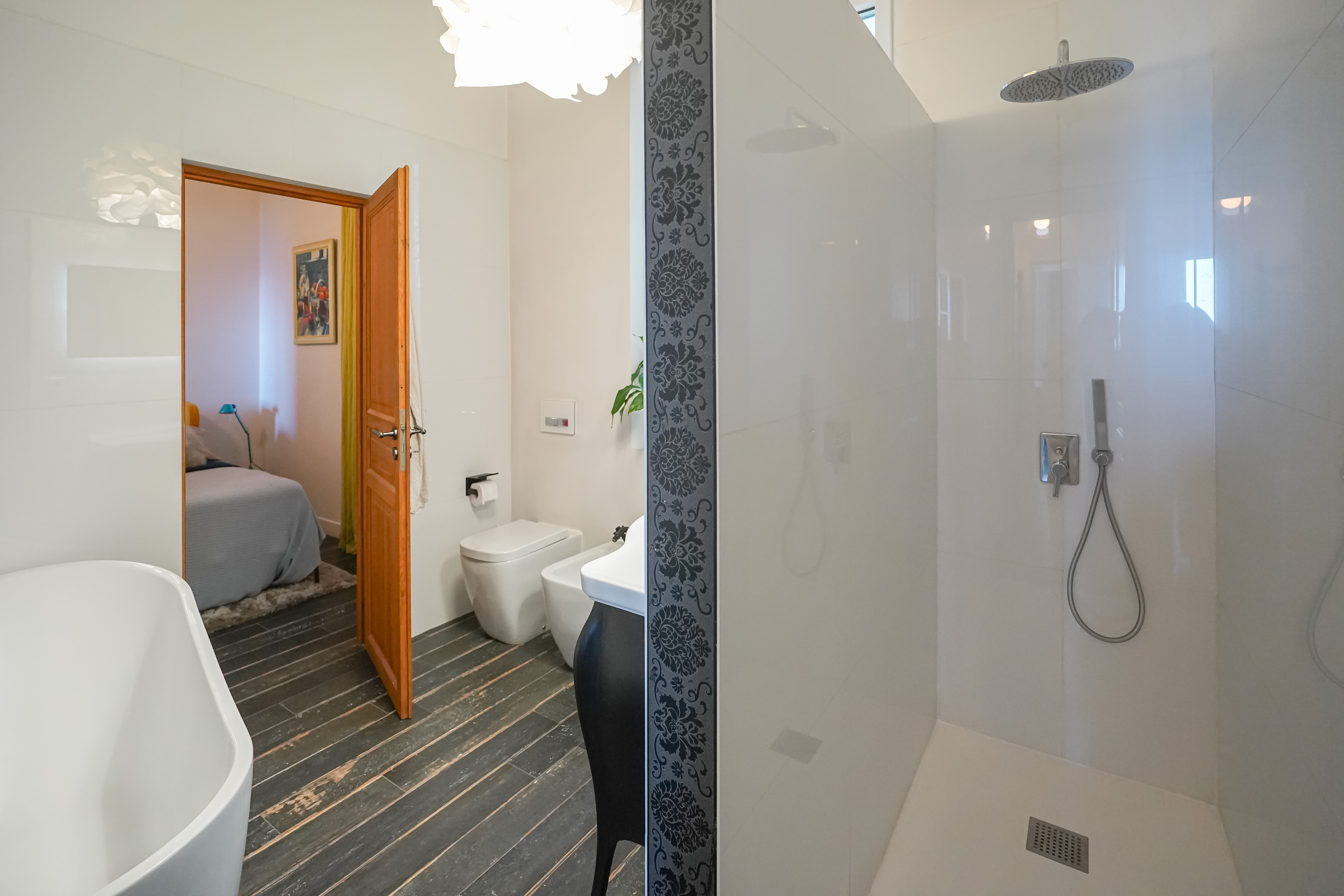 feLo3_sdb-1-riviera-palace-beausoleil-valeri-agency-by-jm-barei-cap-d-ail-1777556066.jpg