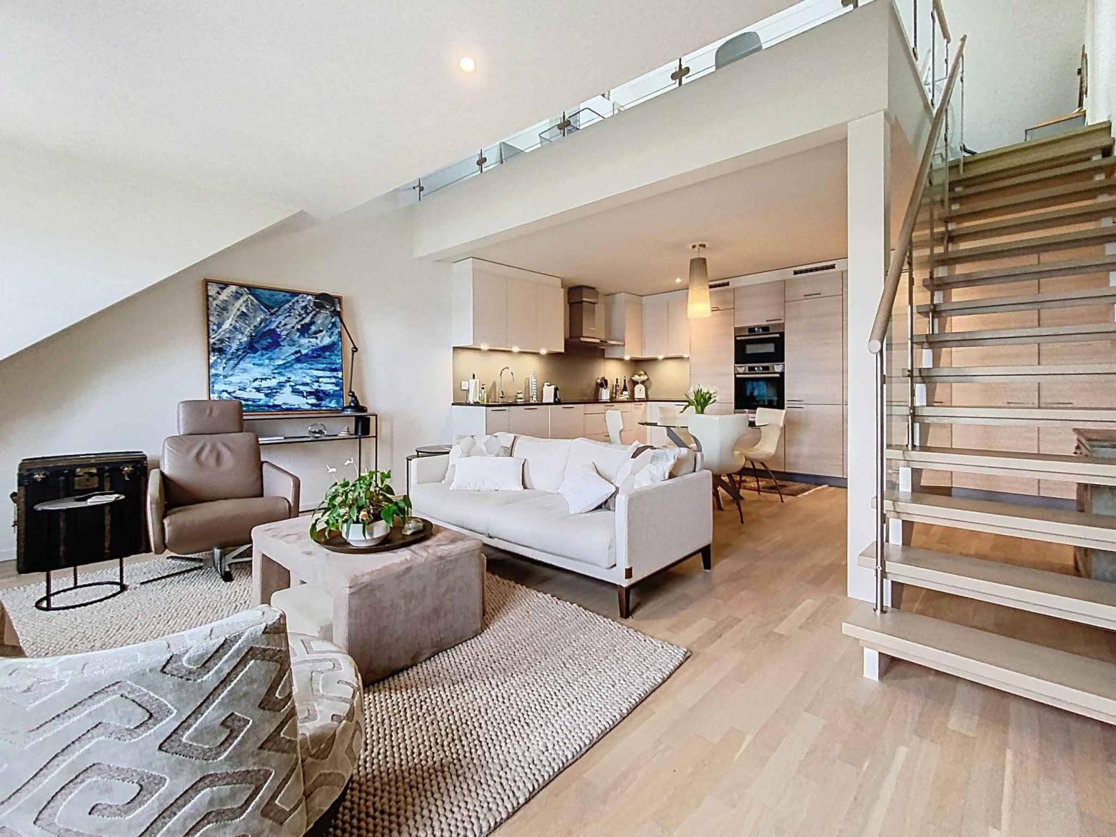 En Exclusivité Attique d’exception avec vue panoramique sur le Léman