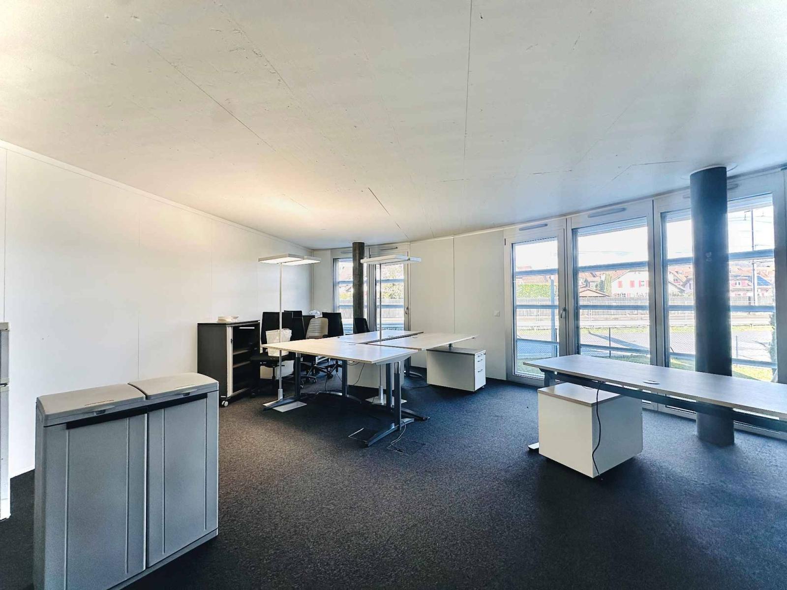 Bureaux PLUG & PLAY, dès 15 m2 à louer
