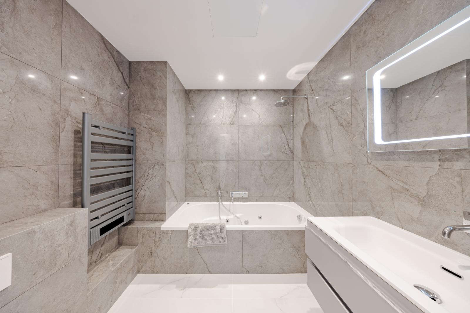 MAGNIFIQUE 4 PIECES RENOVE