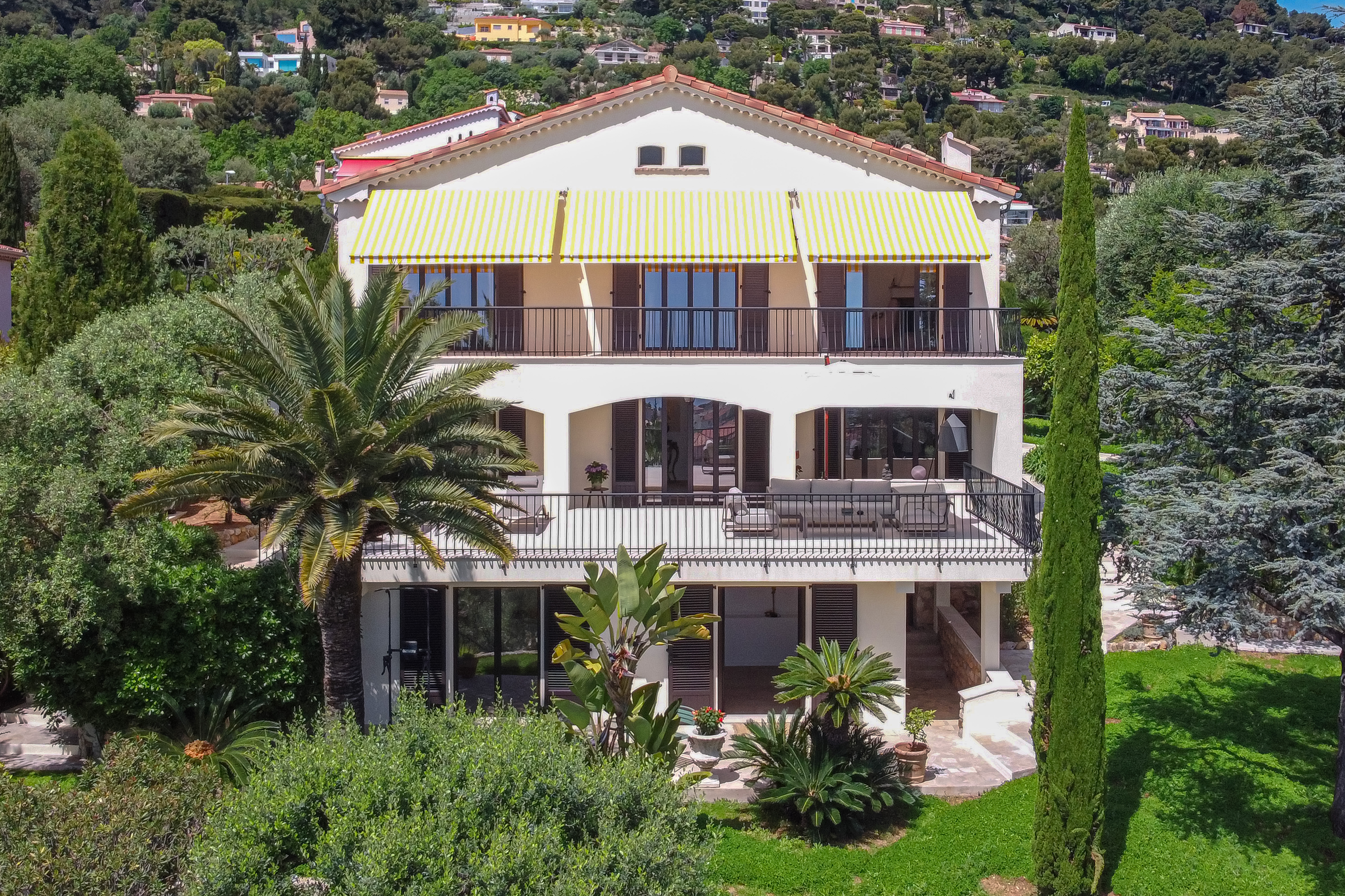 HDuYI_maison-large-1746620665.jpg