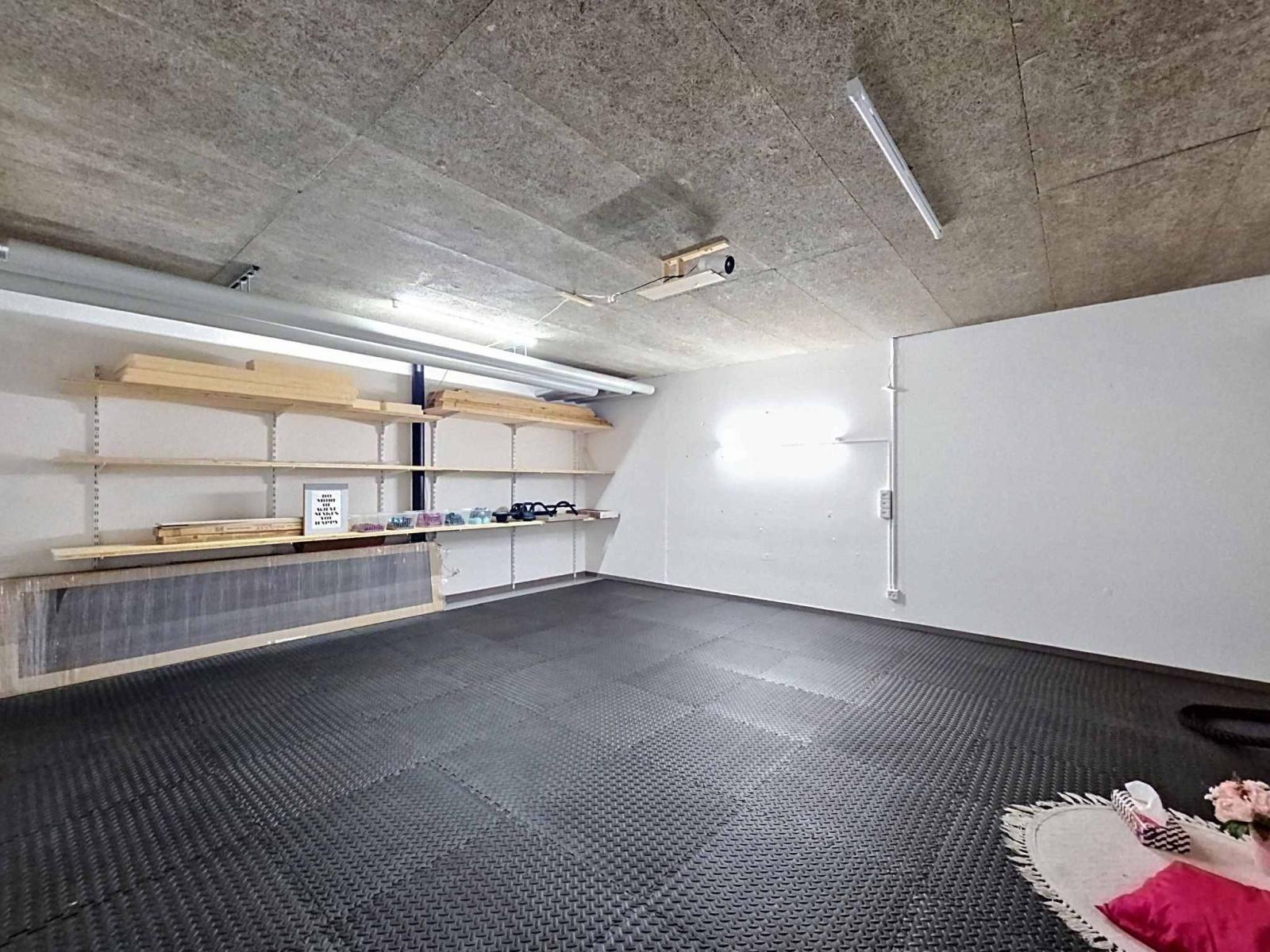 BELLE MAISON FAMILIALE DE 6.5 PIÈCES AVEC POTENTIEL D'ACTIVITÉ INDÉPENDANTE