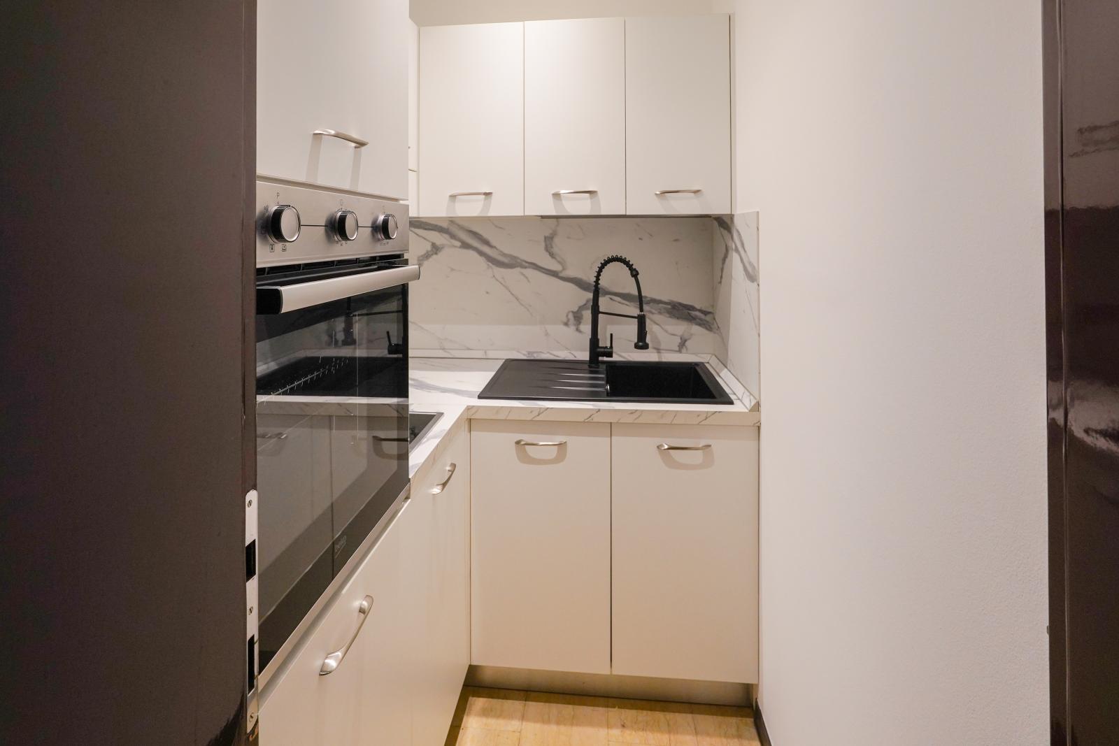 SOUS OFFRE - FONTVIEILLE MARINA - STUDIO - IDÉAL INVESTISSEMENT