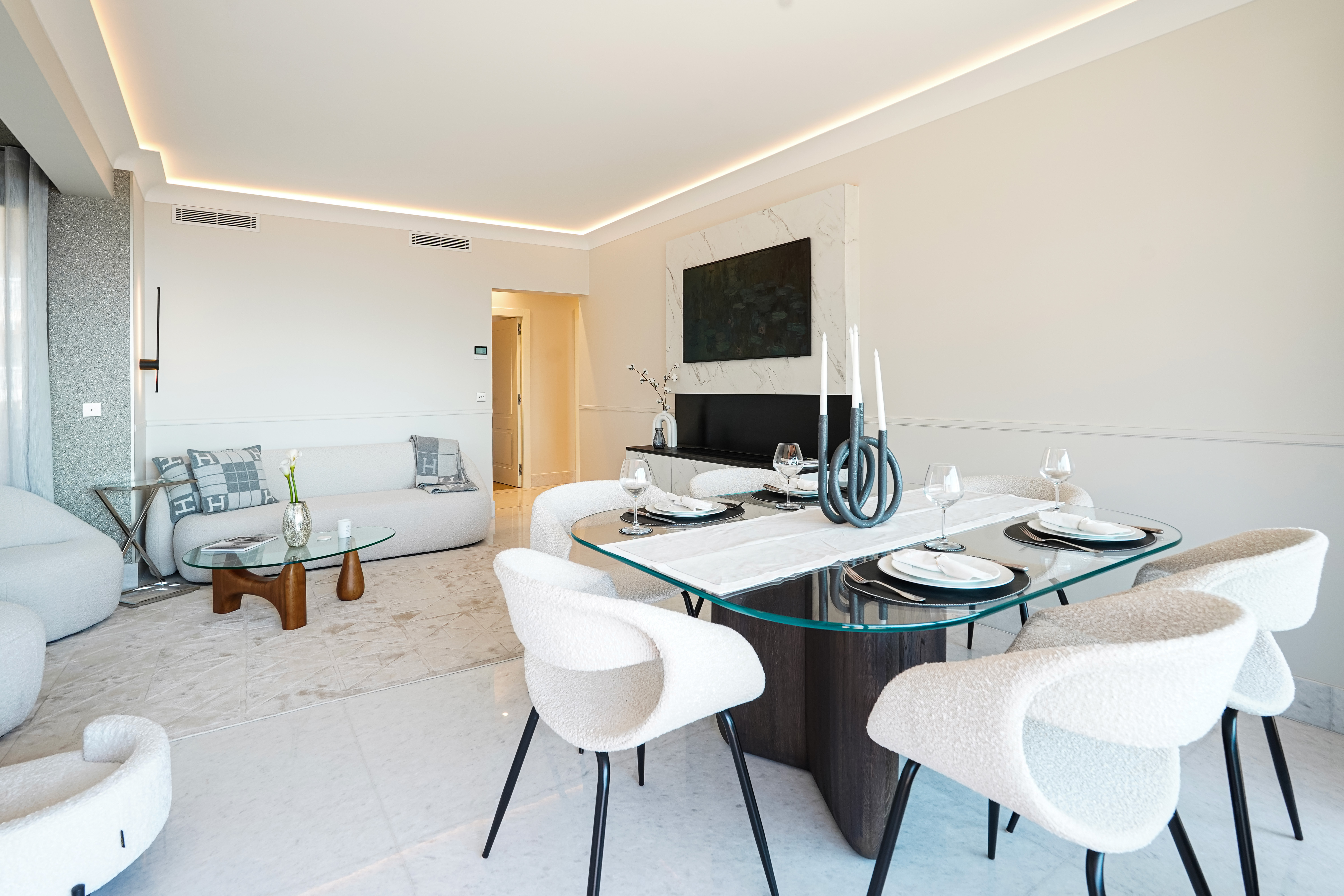 I7kmB_se-jour-riviera-palace-valeri-agency-1784132072.jpg