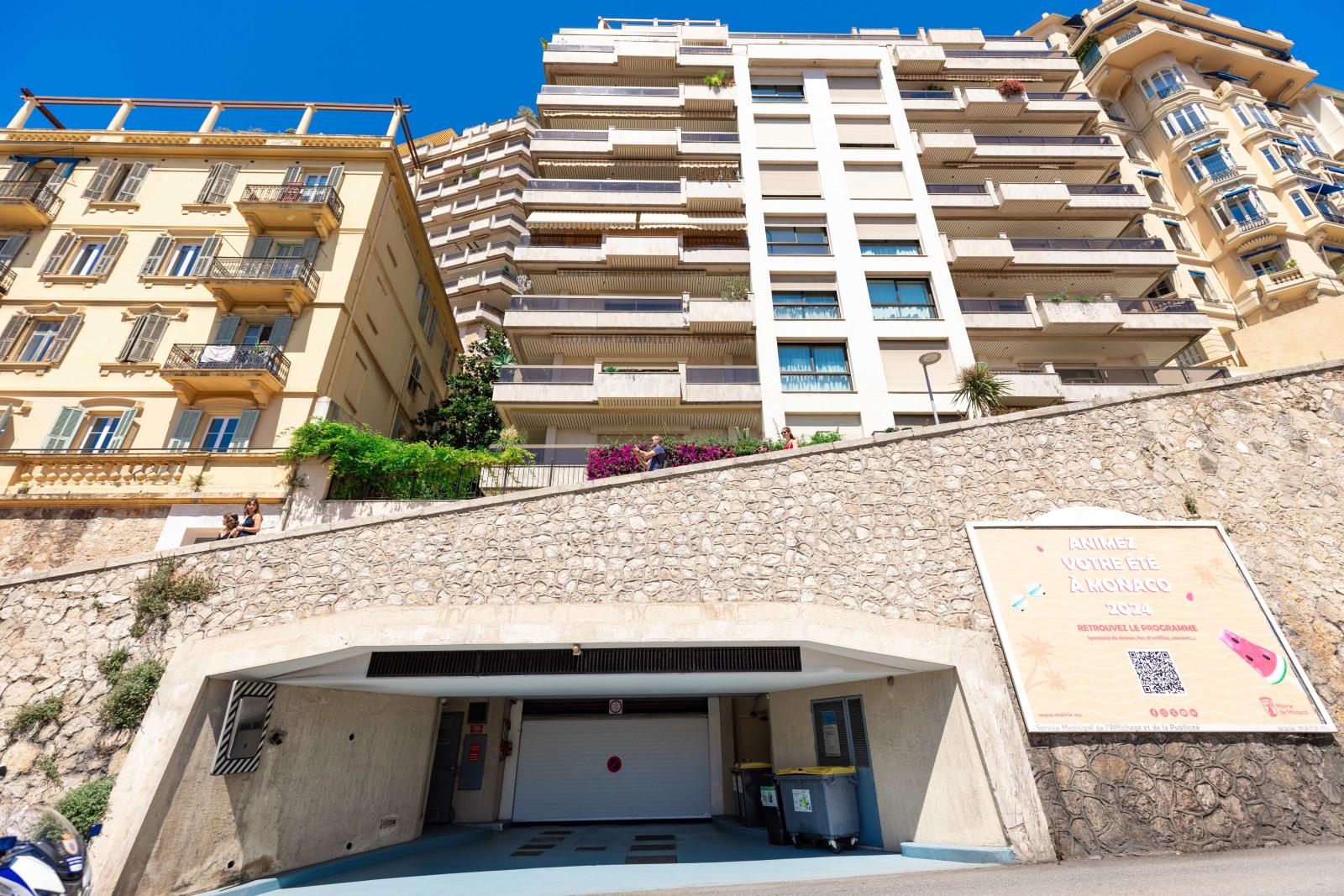 STUDIO MEUBLÉ AVEC JARDIN