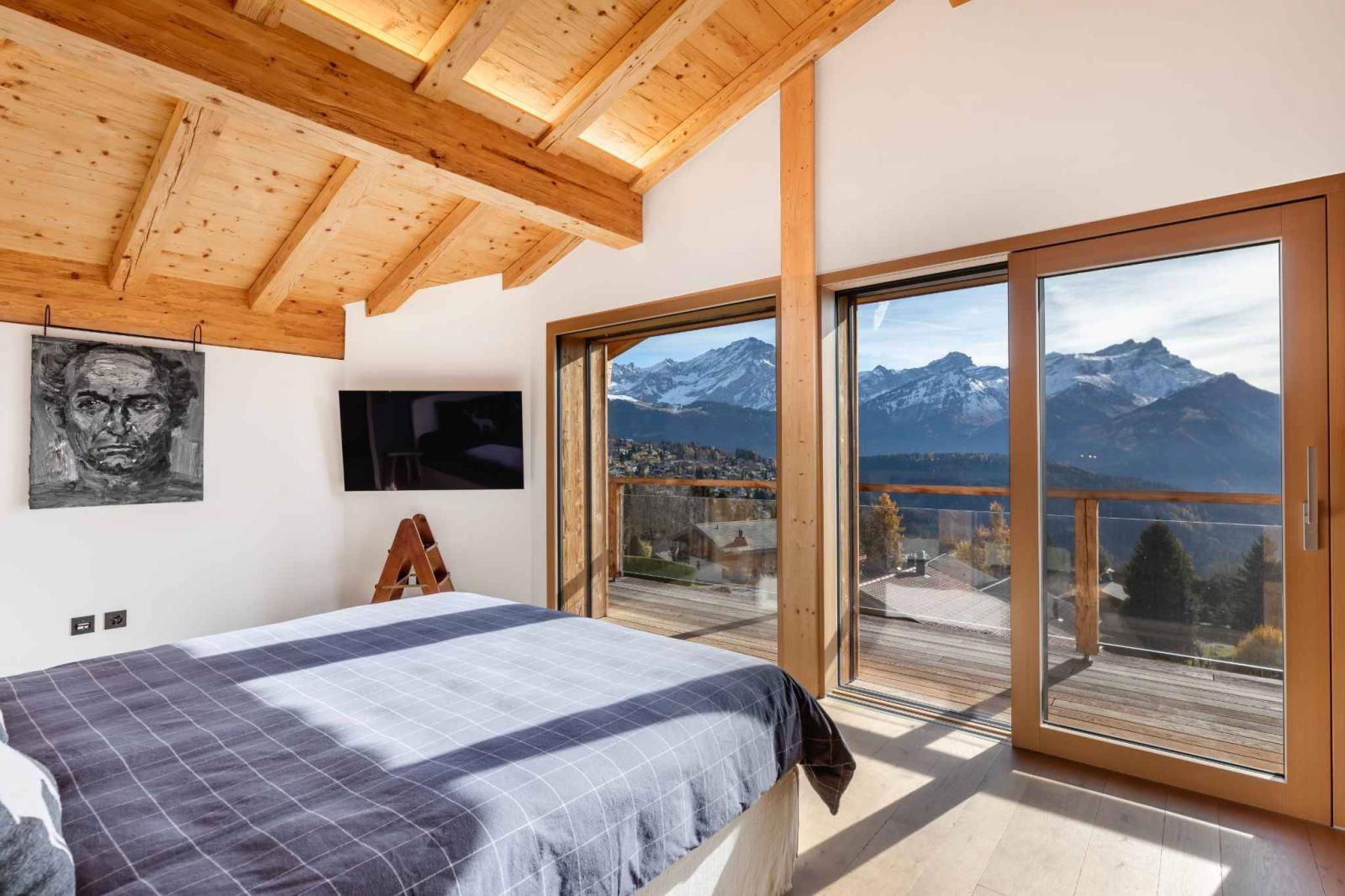 Chalet d'exception avec ascenseur privatif et vue imprenable