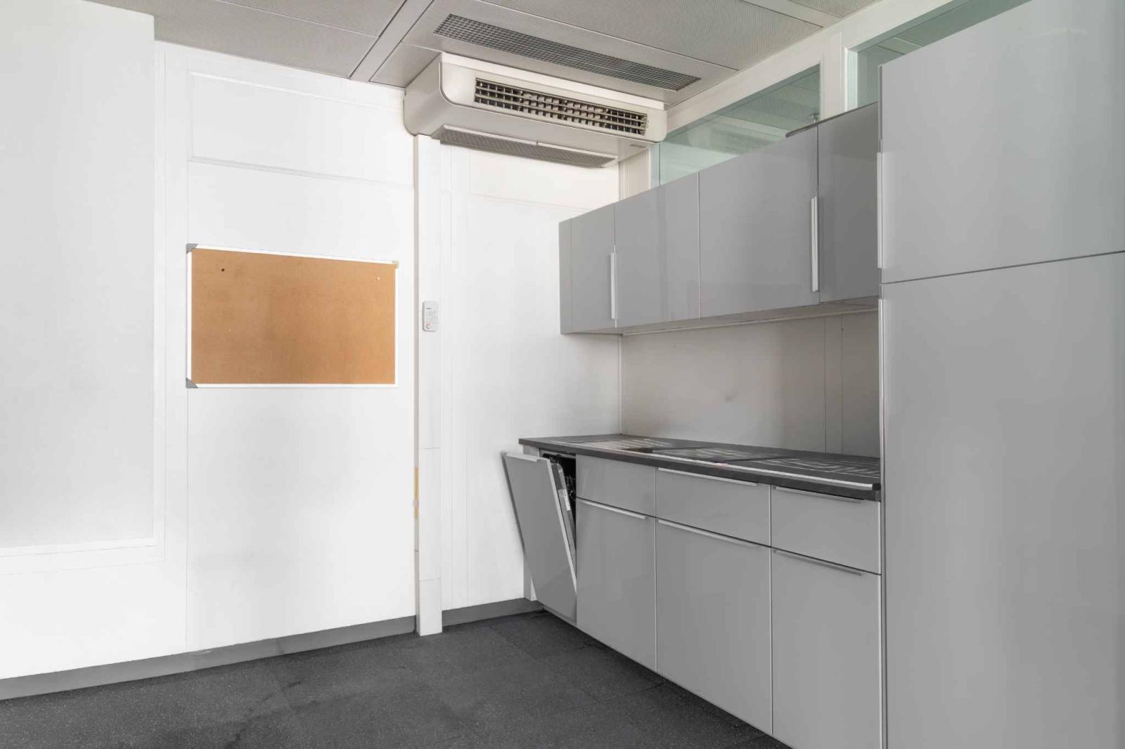 Bureaux de standing de 198 m² au Geneva Business Center