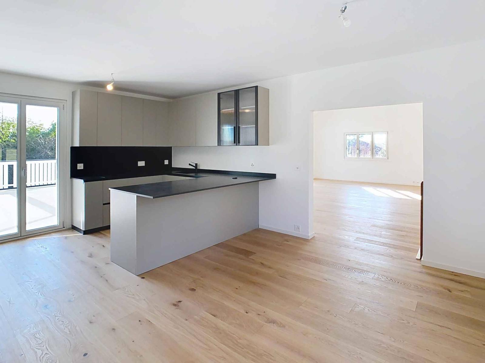 Villa individuelle entièrement rénovée avec piscine