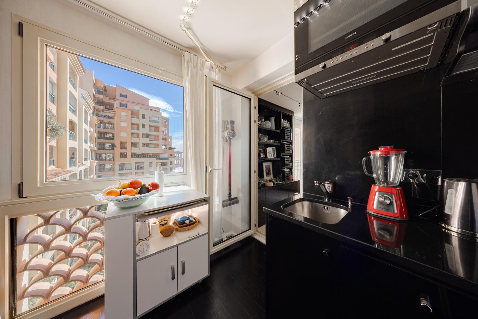 MAGNIFIQUE 2 PIÈCES AVEC VUE MER