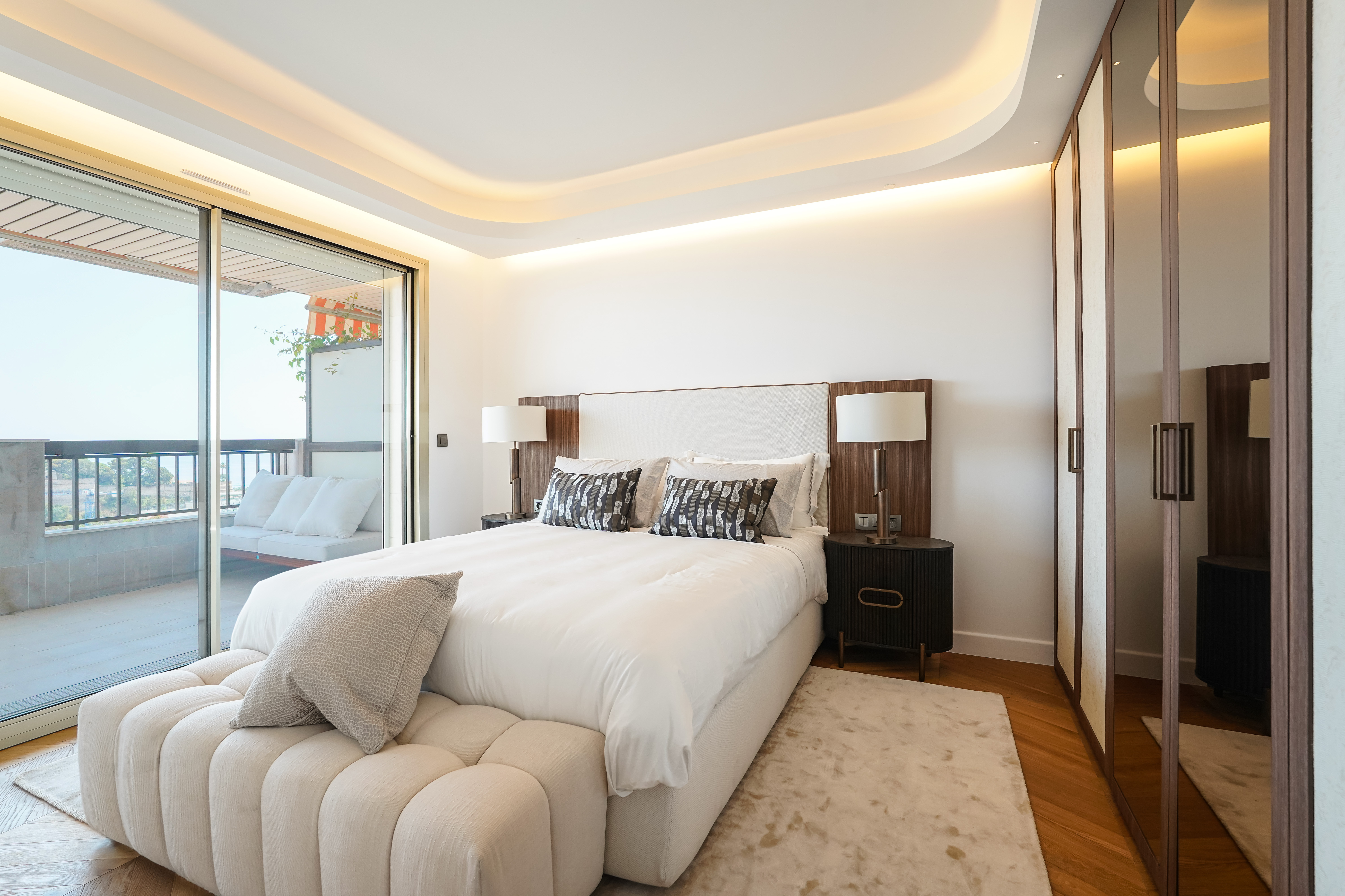 jjqxv_chambre-2-bis-beverly-palace-barnes-monaco-1751470922.jpg