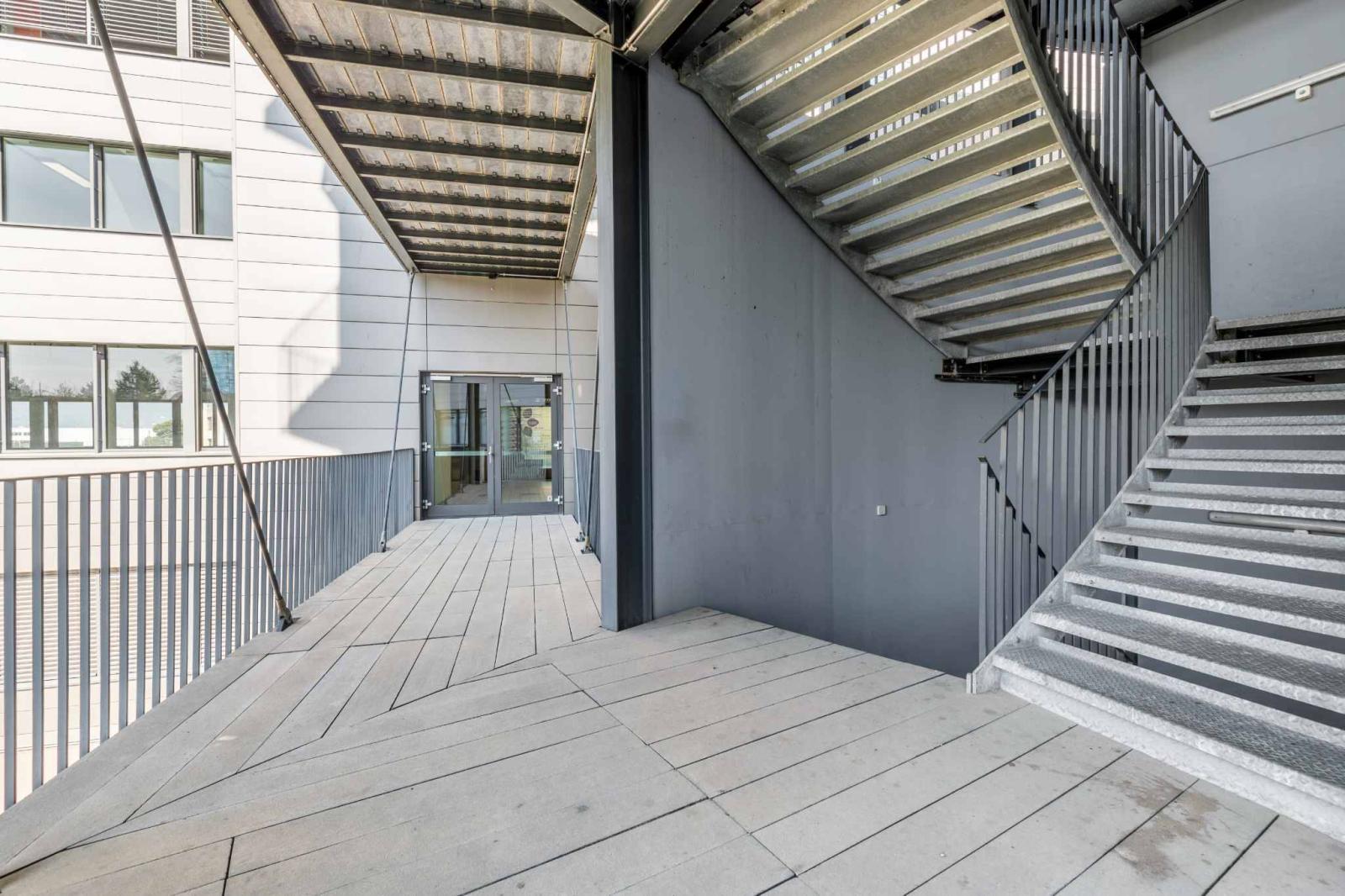 ARCenter – 492 m² de bureaux semi-aménagés à Vernier