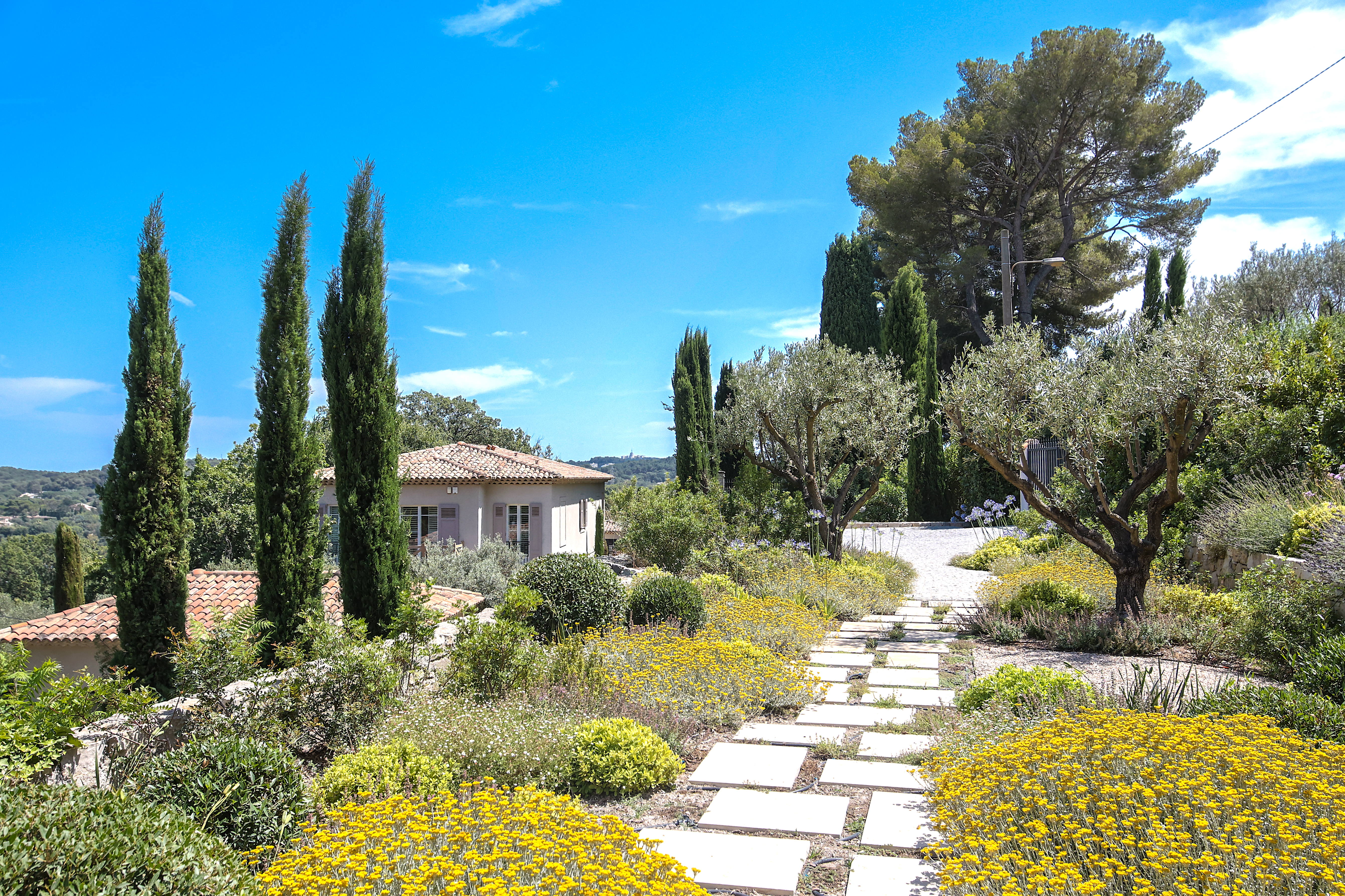 JQRi2_villa-mougins10-1726748772.jpg