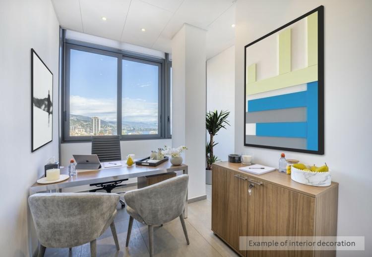 Silencieux bureau indépendant dans un espace de coworking sur les hauteurs de Monaco