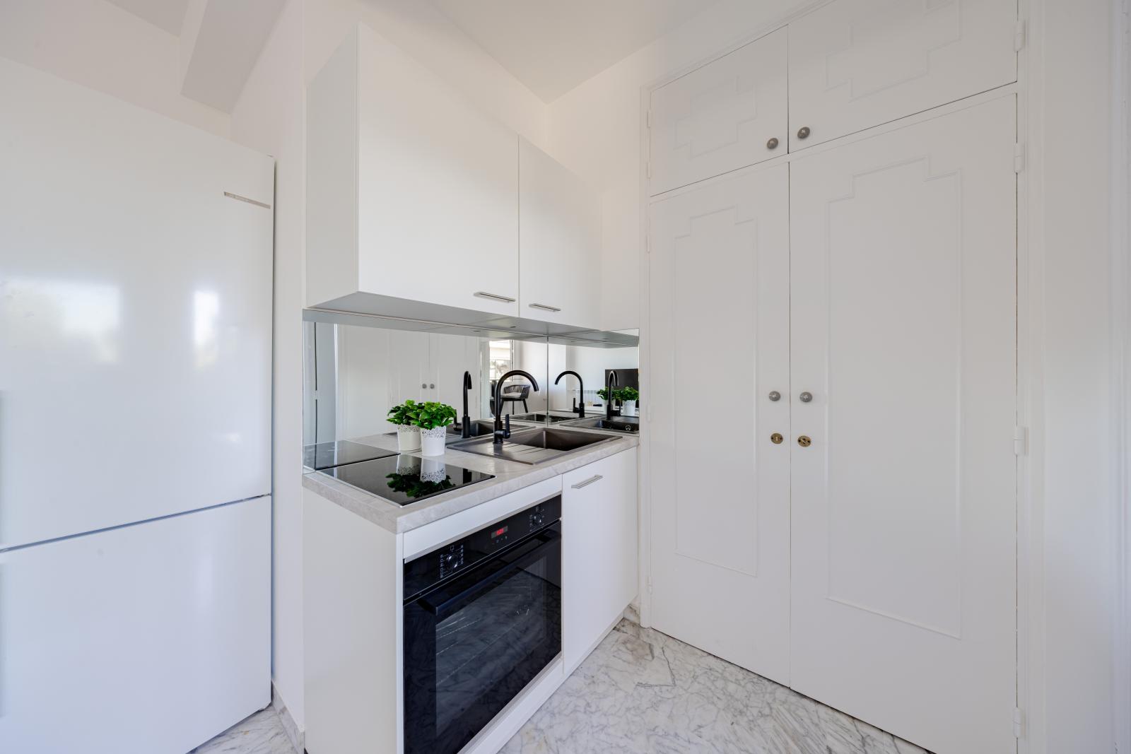 BUREAU RÉNOVÉ USAGE MIXTE