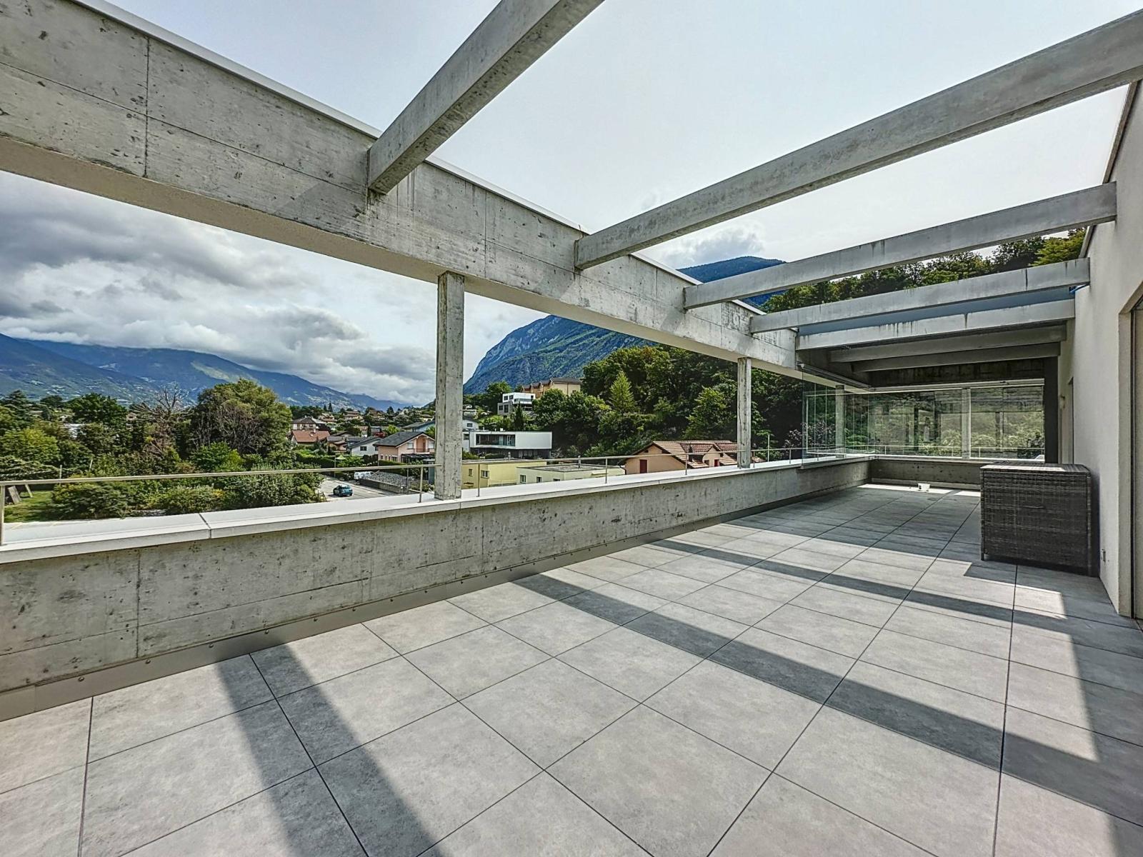 Splendide attique 4.5 pièces à quelques minutes à pied du centre