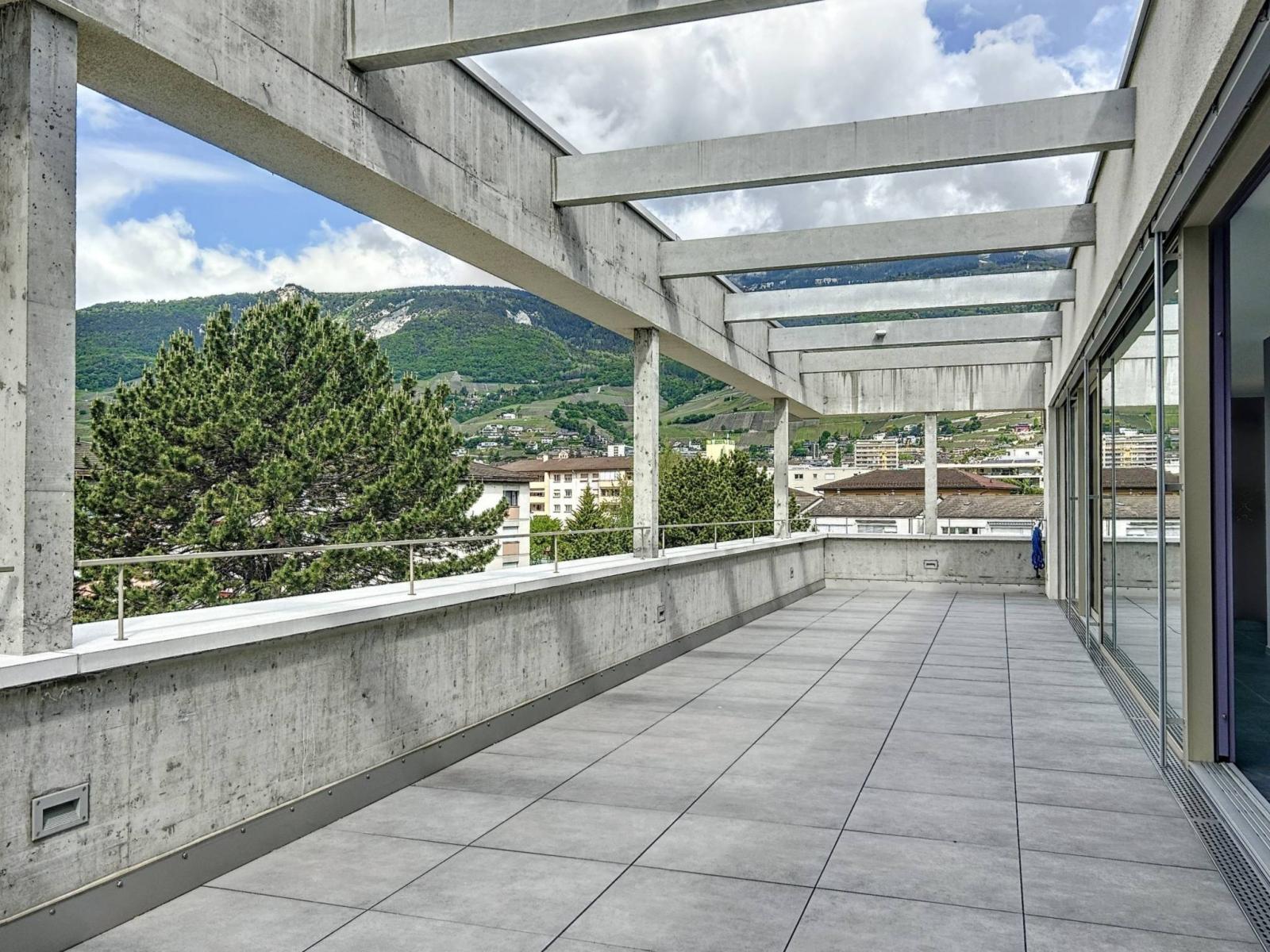 Splendide attique 4.5 pièces à quelques minutes à pied du centre