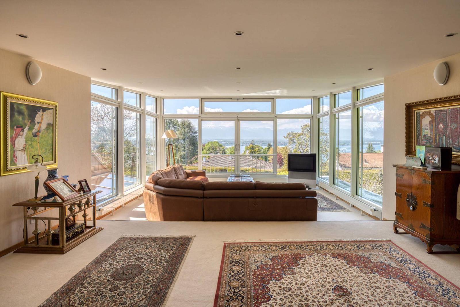 Charmante maison à rénover avec vue sur lac