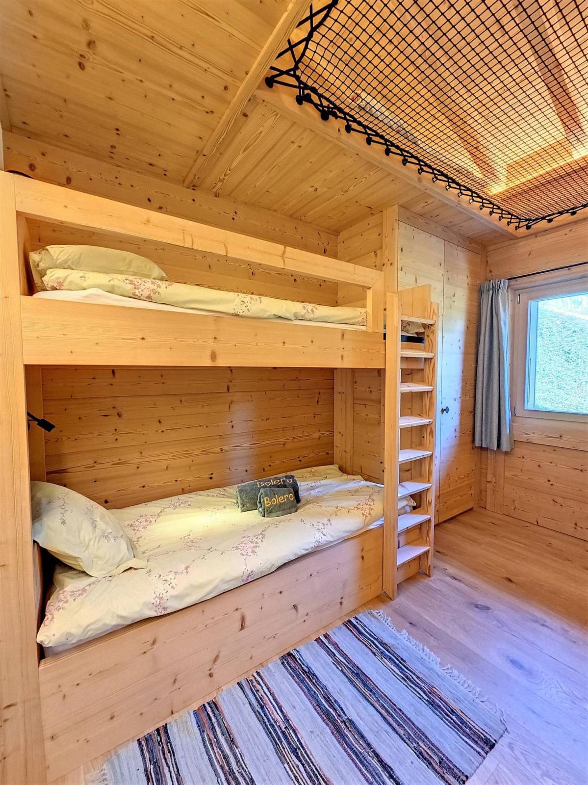 Magnifique Duplex | 4 Chambres Entièrement Rénové à Verbier!