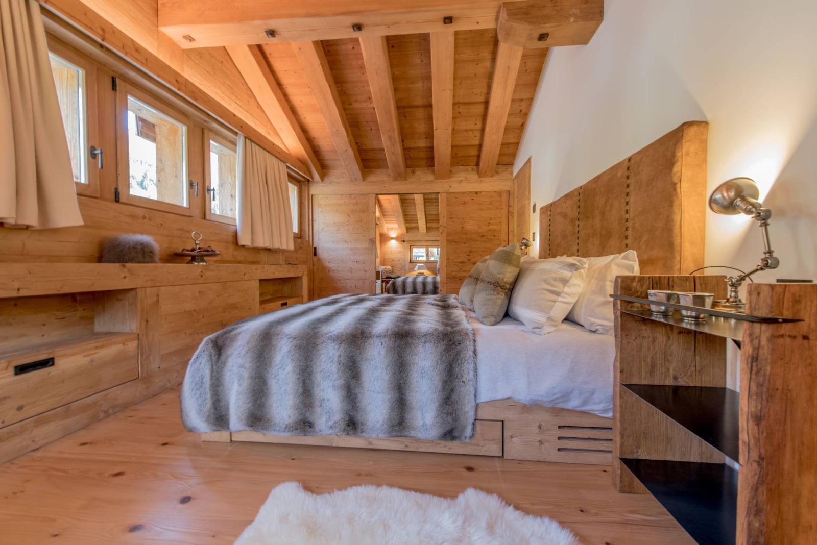 Chalet d’Exception – Ski In / Ski Out sur la Piste du Rouge