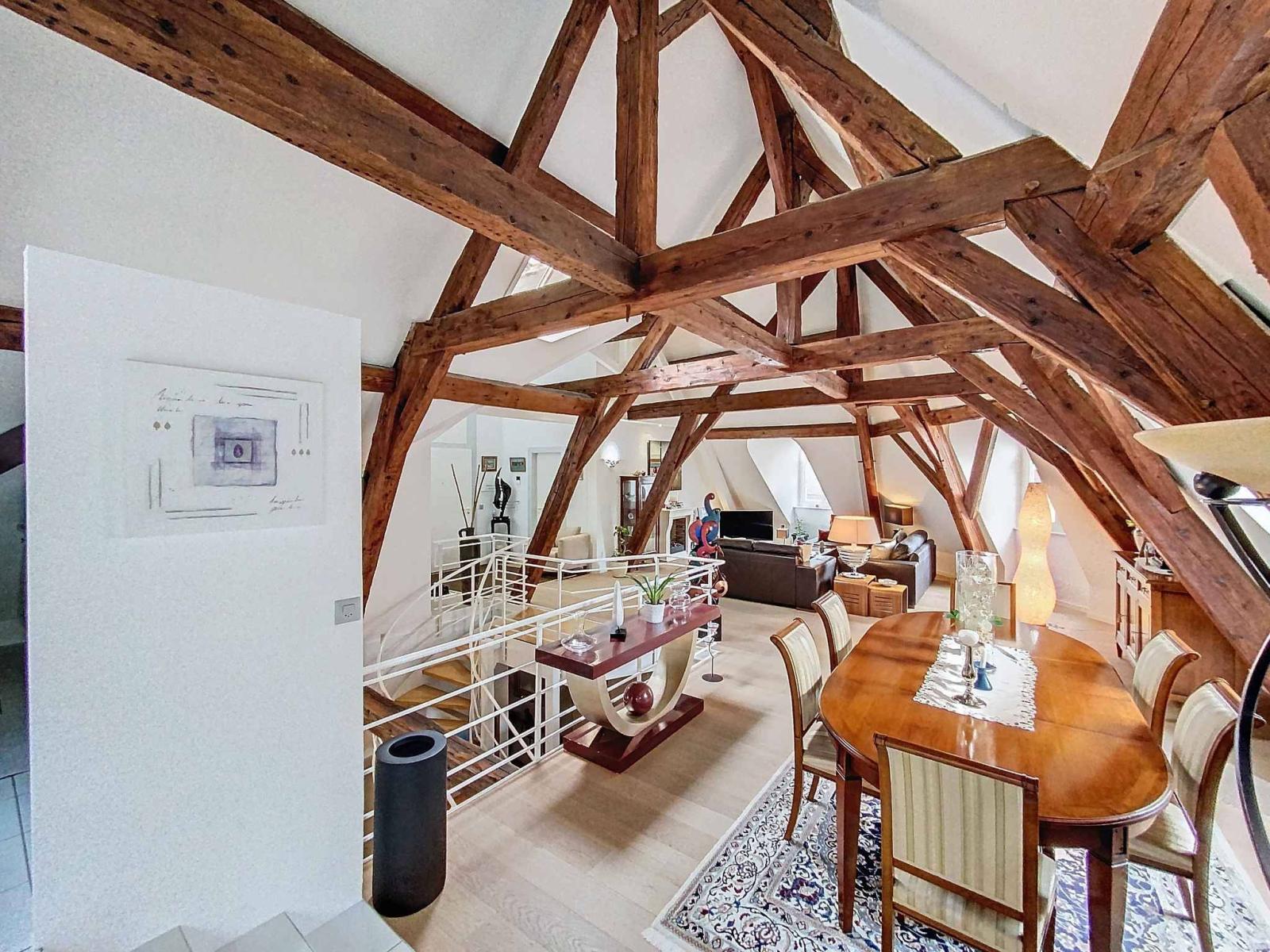 Magnifique appartement en attique