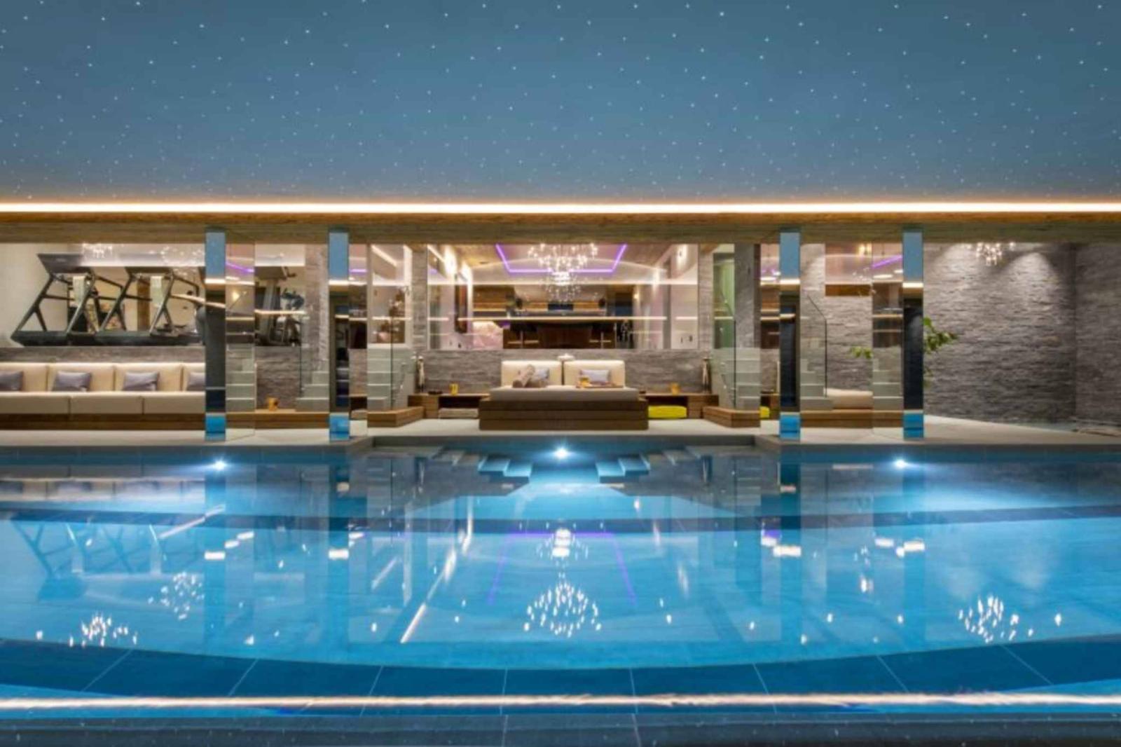 LE SUMMUM DU LUXE - CHALET 9 CHAMBRES