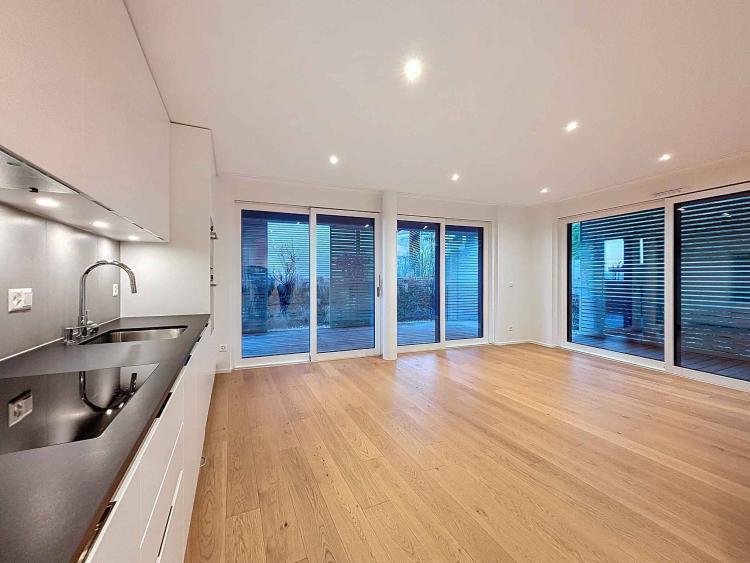 Appartement de 2.5 pièces au bord de l'eau