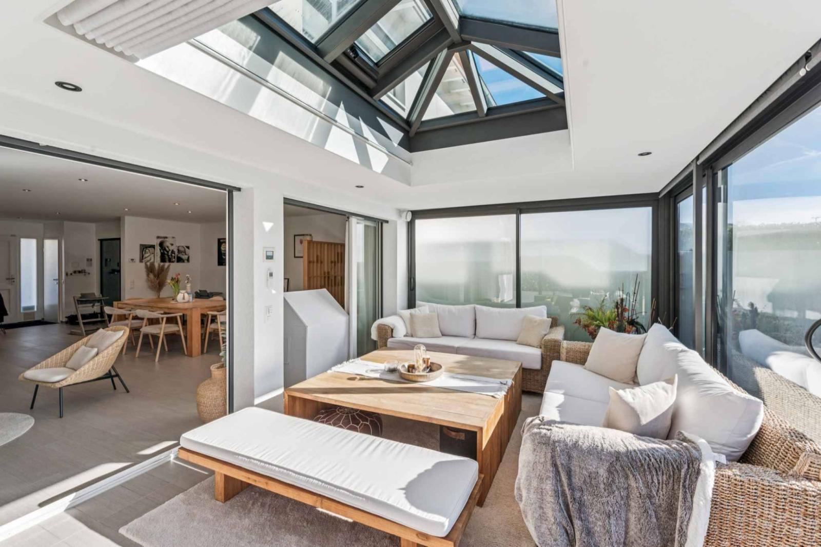 En exclusivité : Magnifique villa mitoyenne au calme absolu