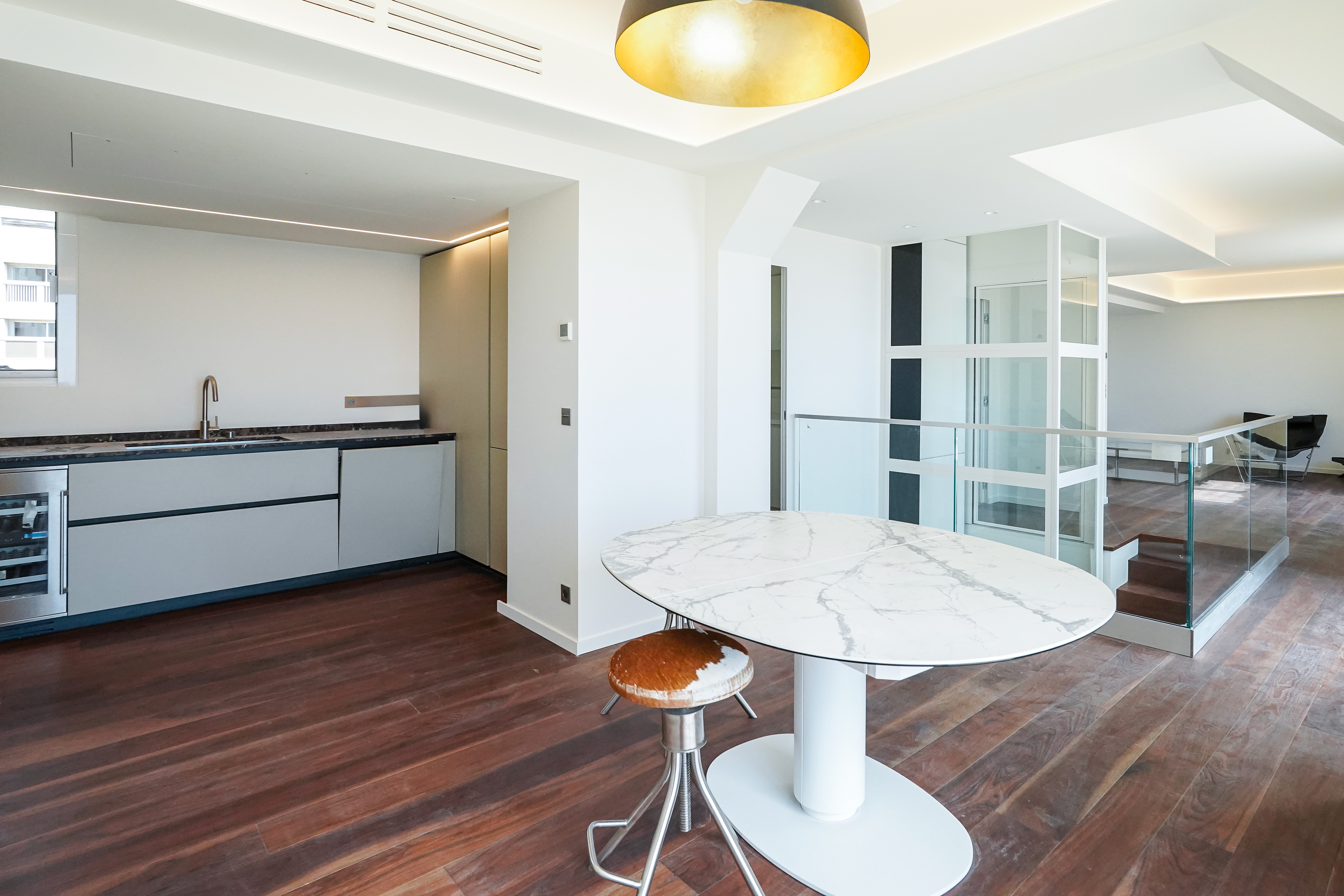 KHnj8_salle-a-manger-villa-annonciade-barnes-valeri-agency-monaco-1779292095.jpg