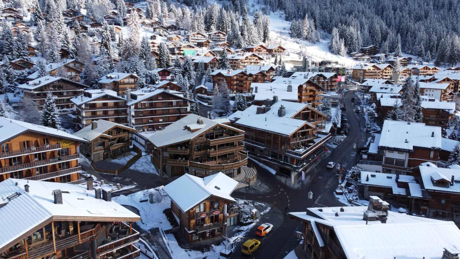 CHALET NEUF - MEDRAN - 4 CHAMBRES 337 M2