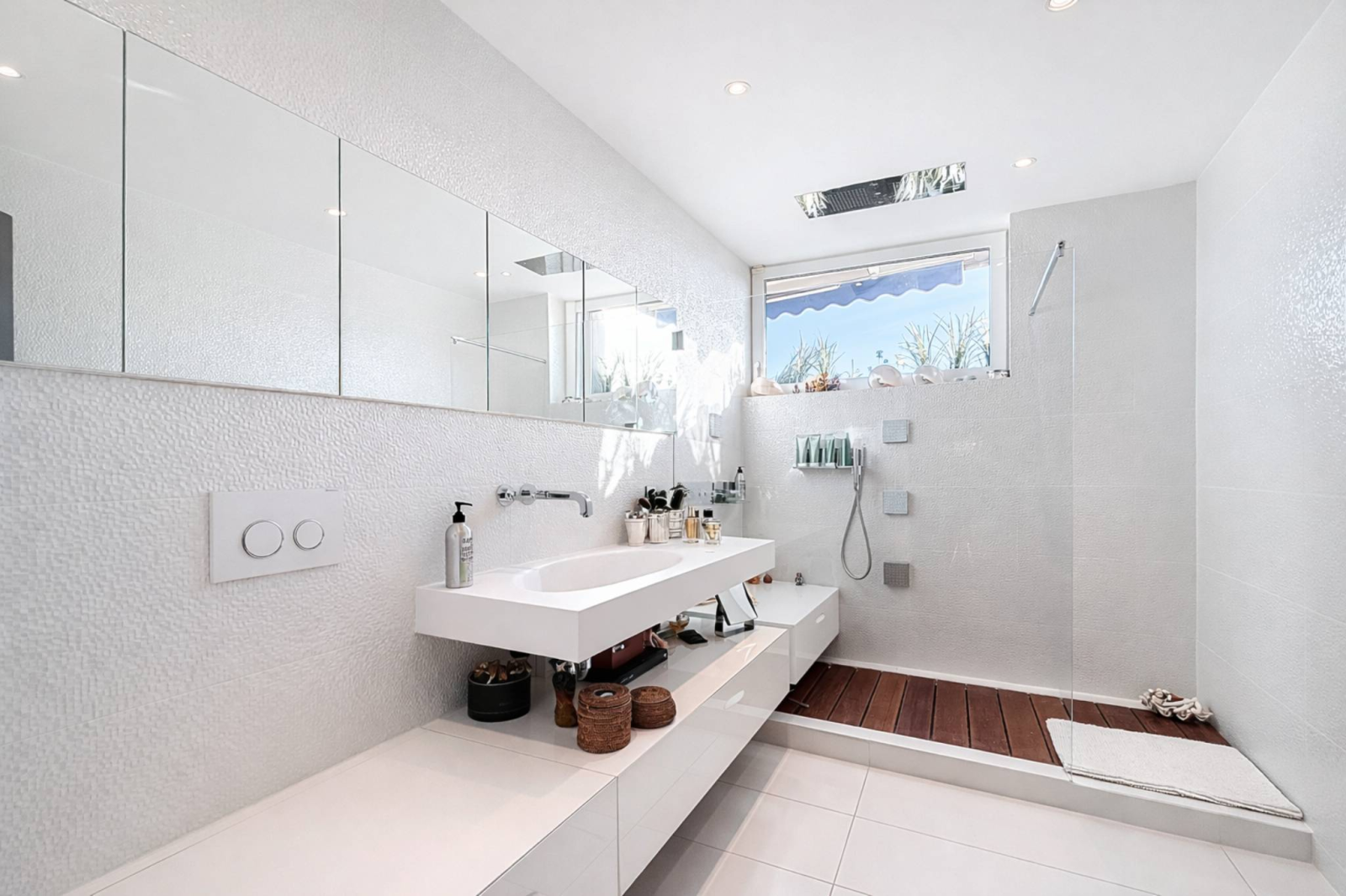 Au cœur de Ouchy, appartement de standing de 7 pièces avec vue sur le lac