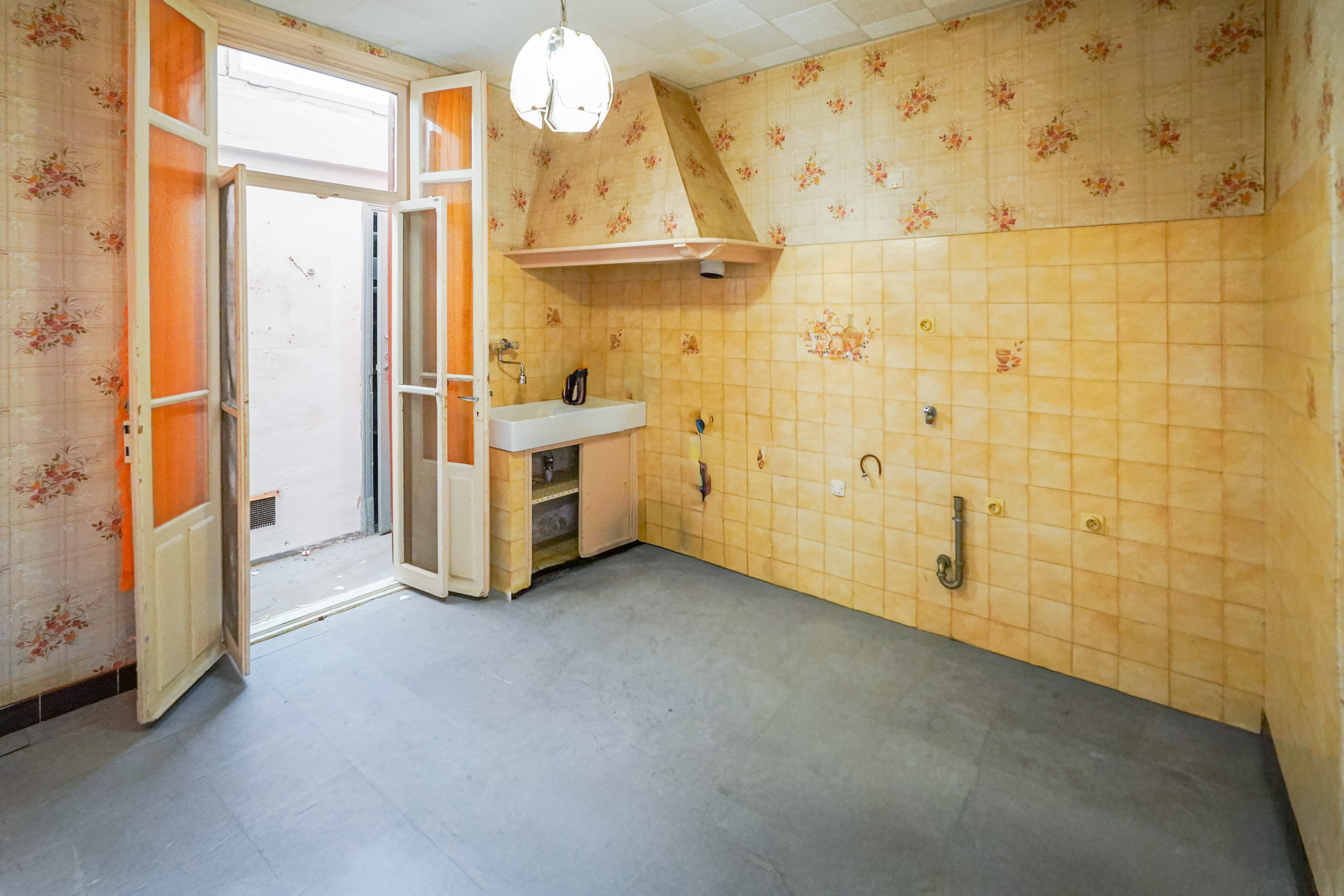 ld44C_cuisine-beausoleil-valeri-agency-by-jm-barei--1785244575.jpg