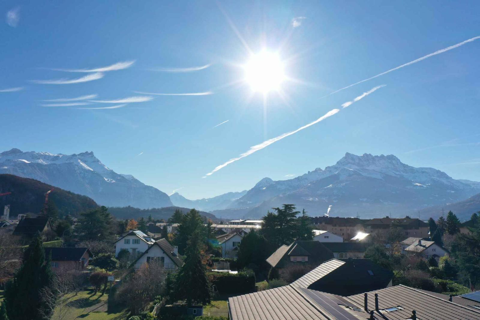 Magnifique propriété avec piscine et possibilité de créer deux logements 