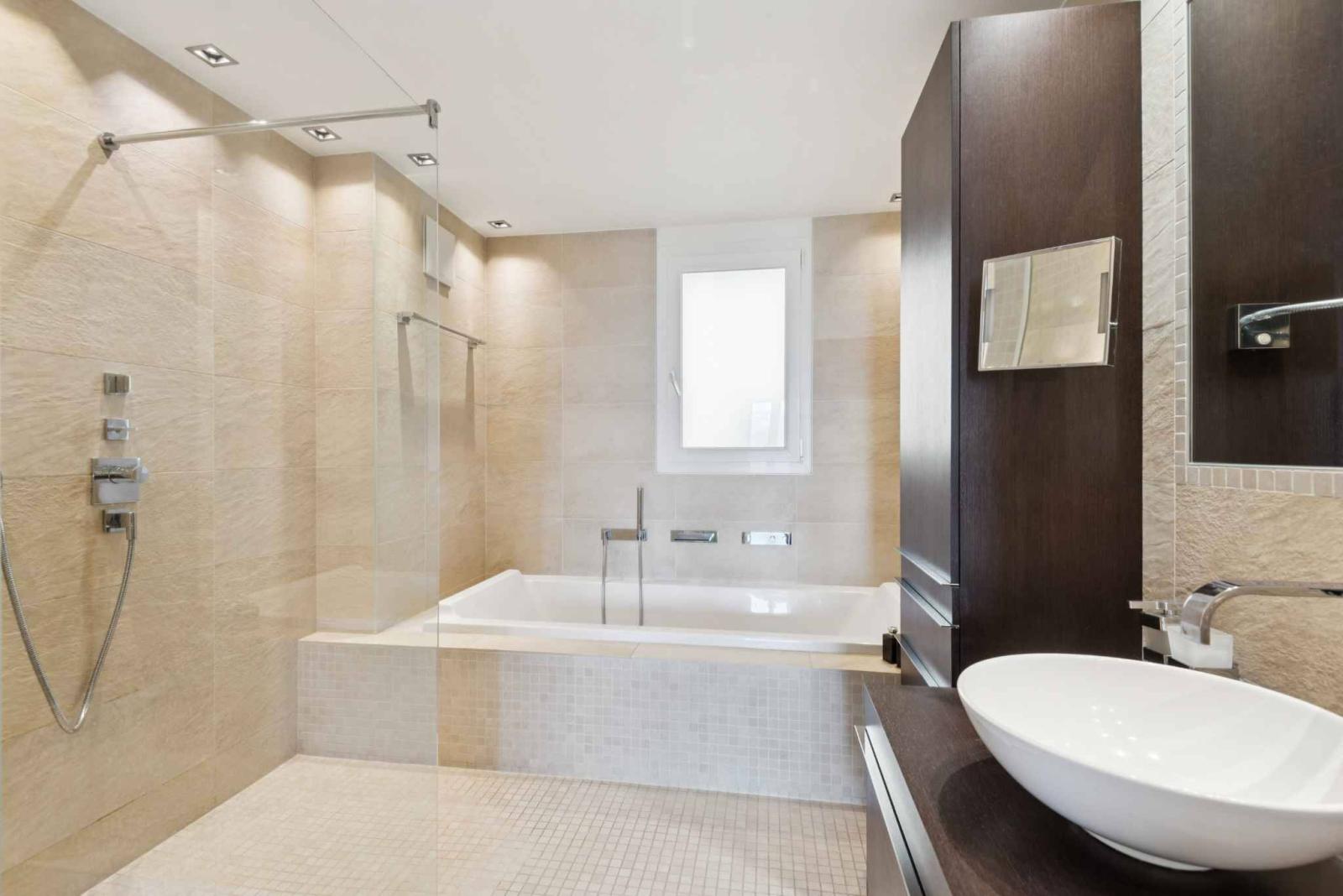 Duplex aux allures de villa avec vue imprenable sur le lac