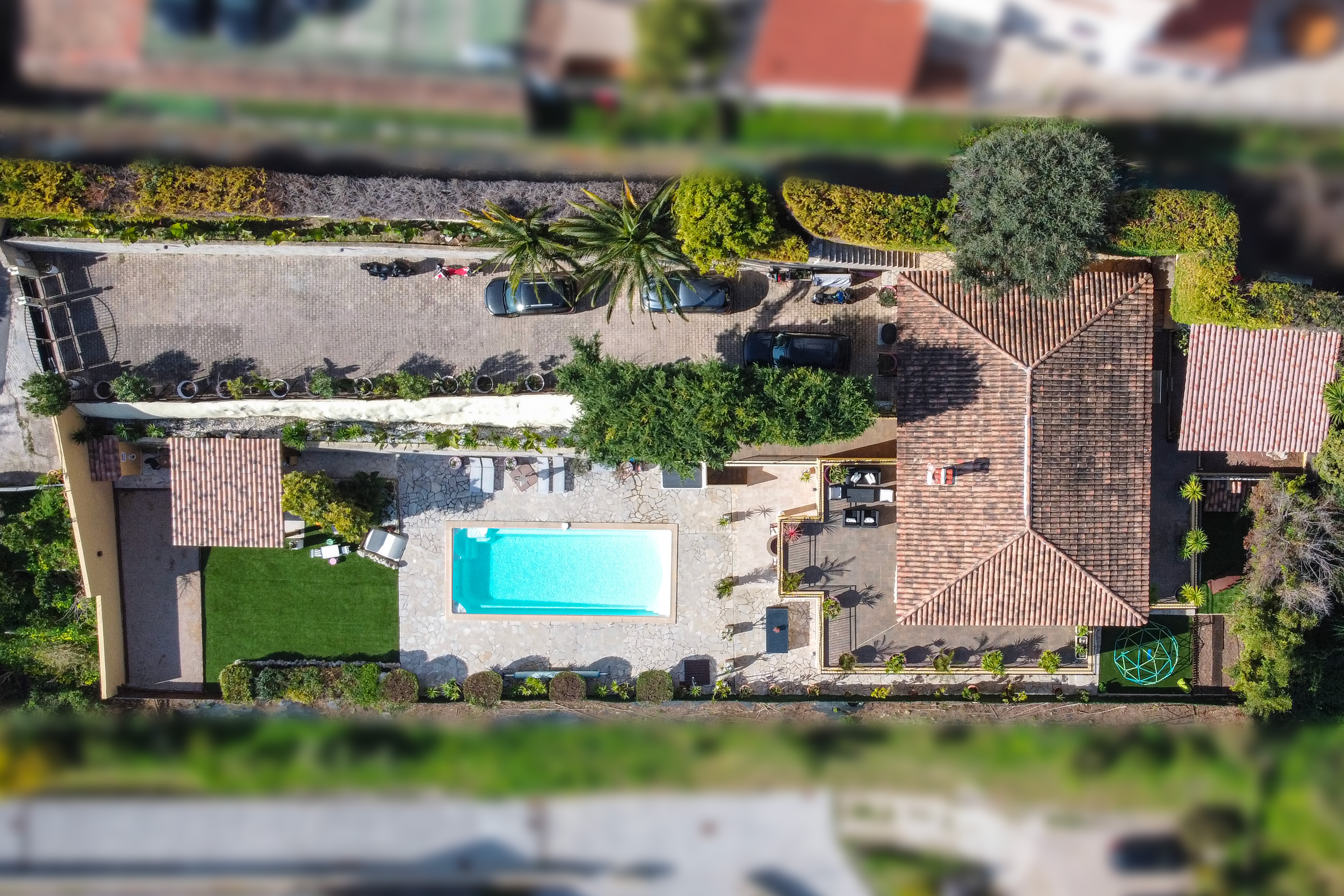 lTTG5_drone-3-saint-laurent-d-eze-valeri-agency-by-jm-barei-1772527928.jpg
