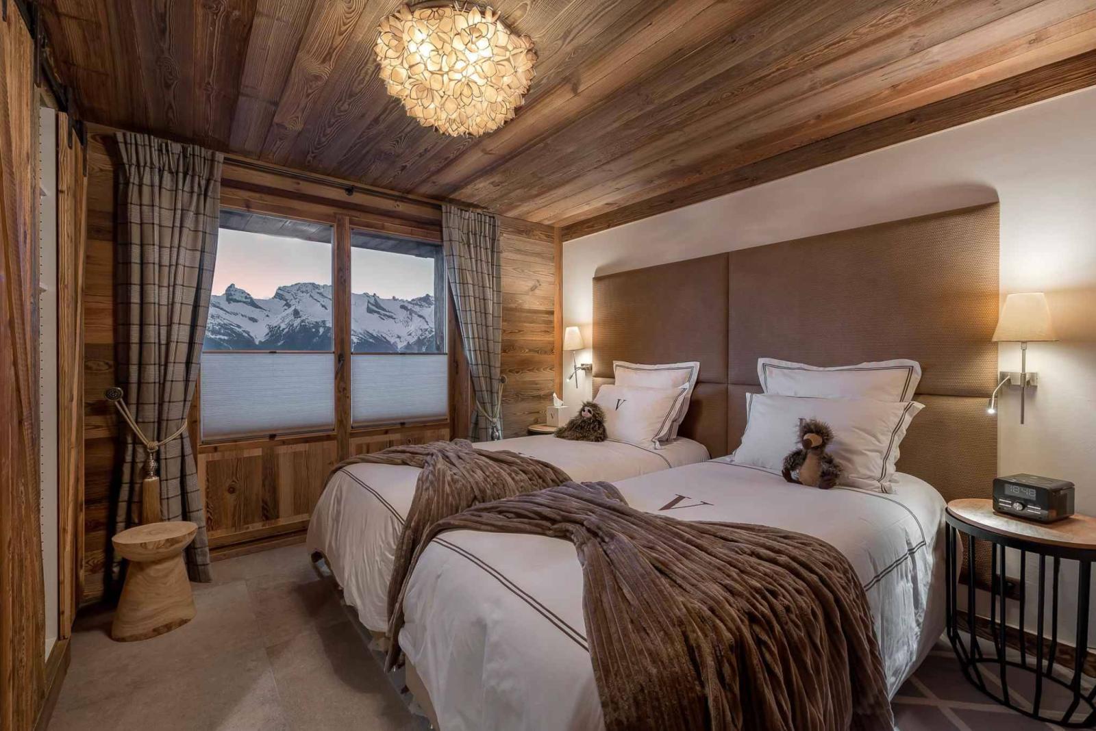 Chalet moderne avec vue imprenable sur les montagnes