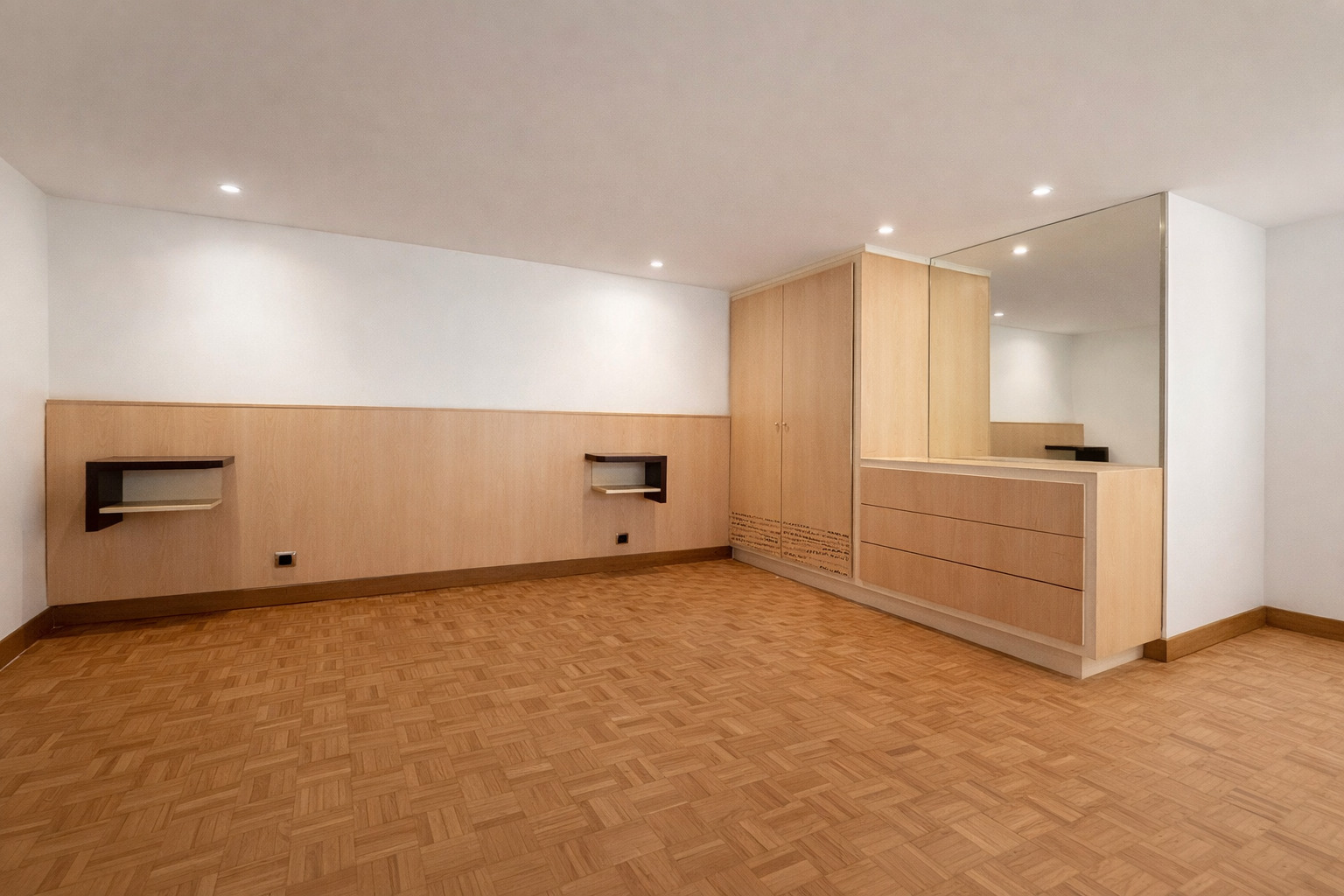 MP9mw_chambre-avec-mezzanine-3-nice-bd-victor-hugo-appartement-1773220512.jpg