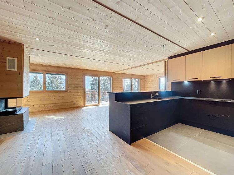 Appartement de standing face aux montagnes, à deux pas des pistes