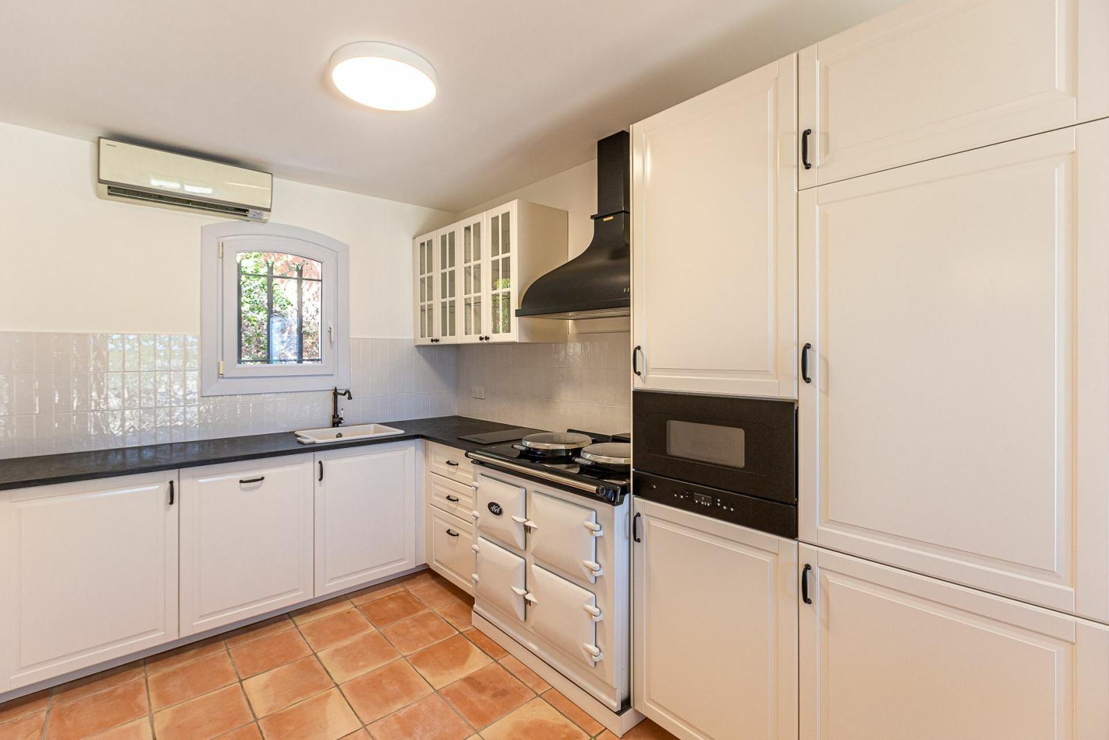 Villa rénovée vue mer à Théoule-sur-Mer