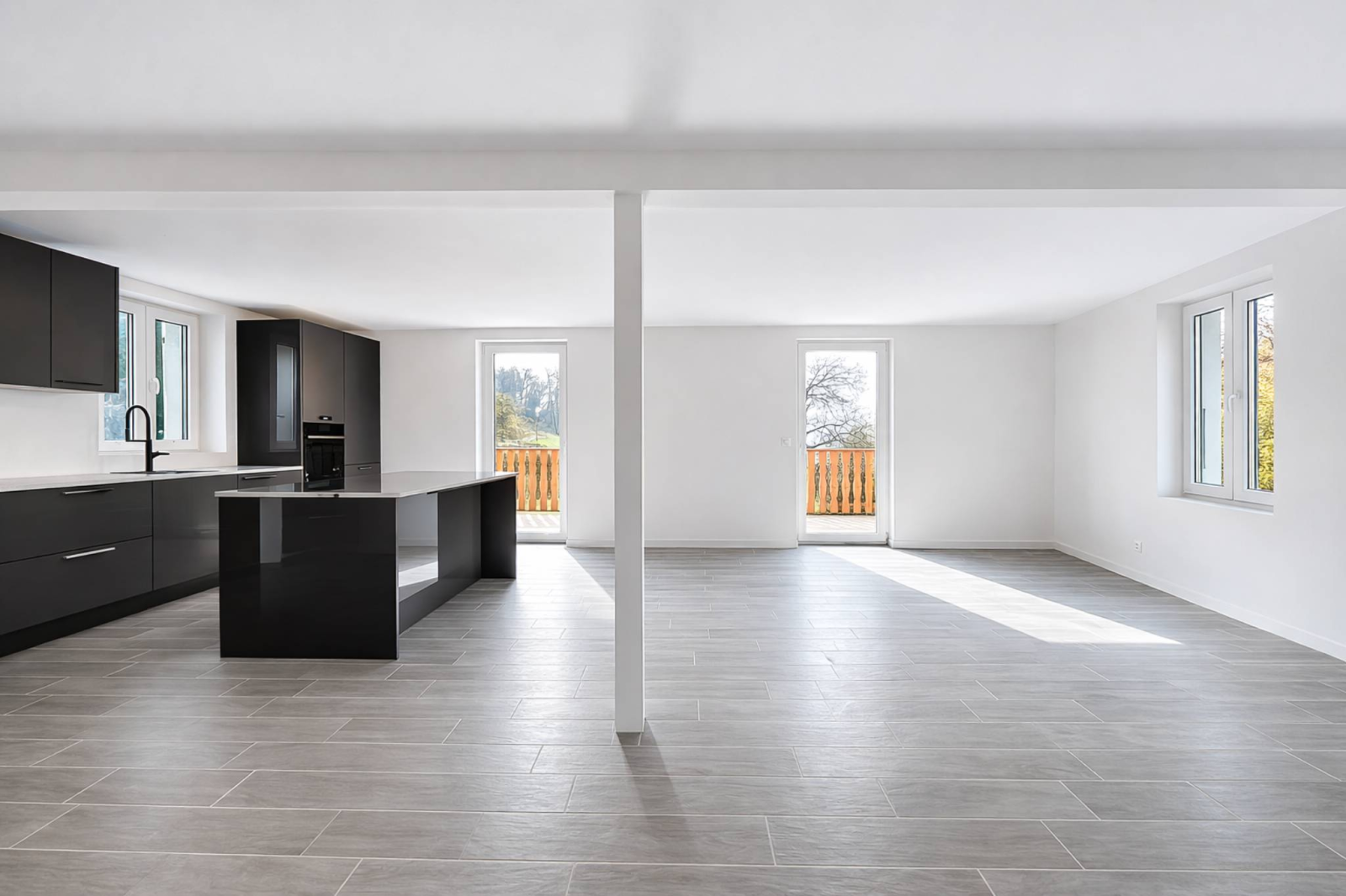 Triplex de 4.5 pièces - grand jardin et vue partielle sur lac