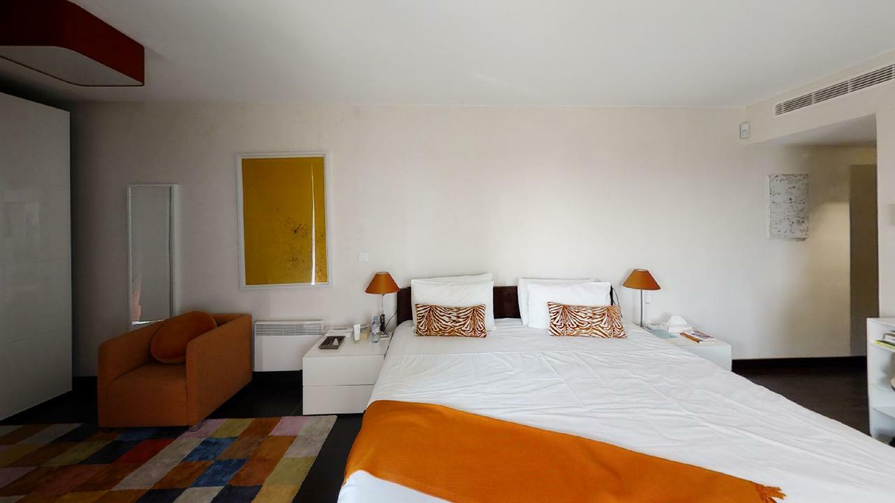 nje7R_inspi-9-bedroom-2--1621328752.jpg